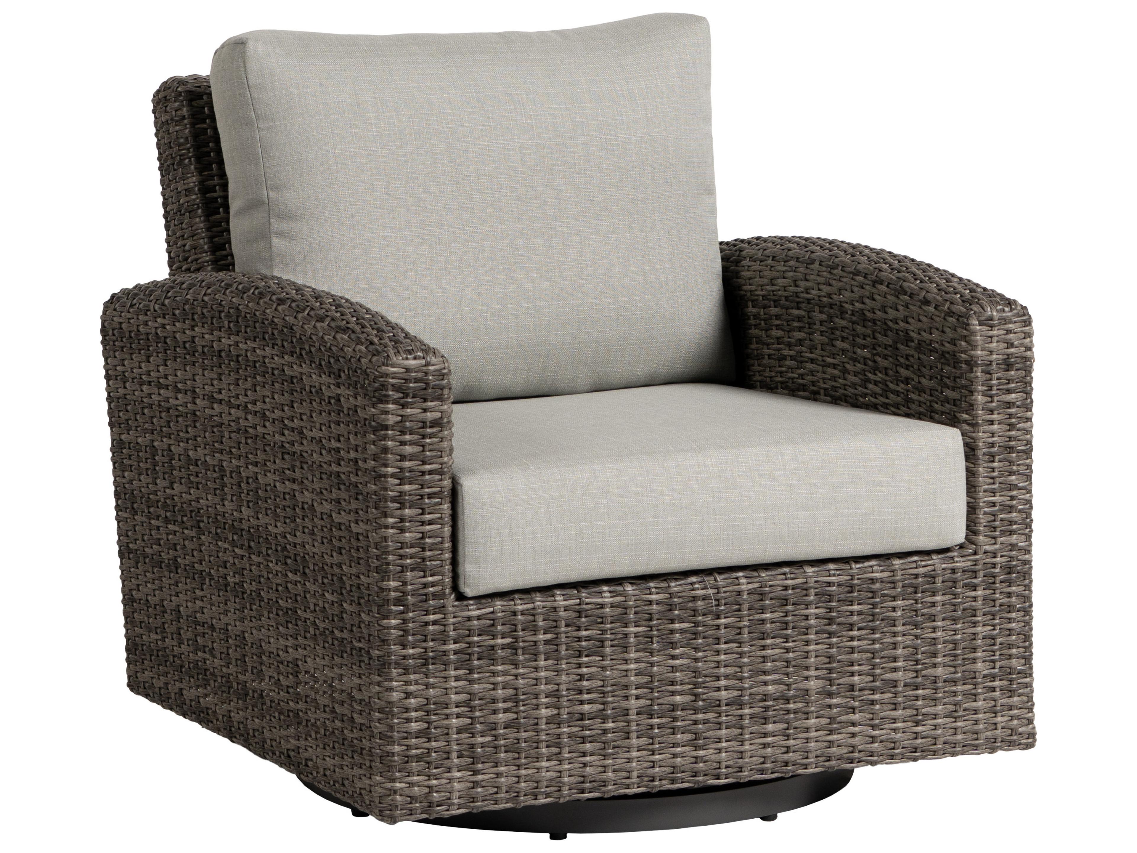 Coral Gables Aluminum Wicker Lounge Chair