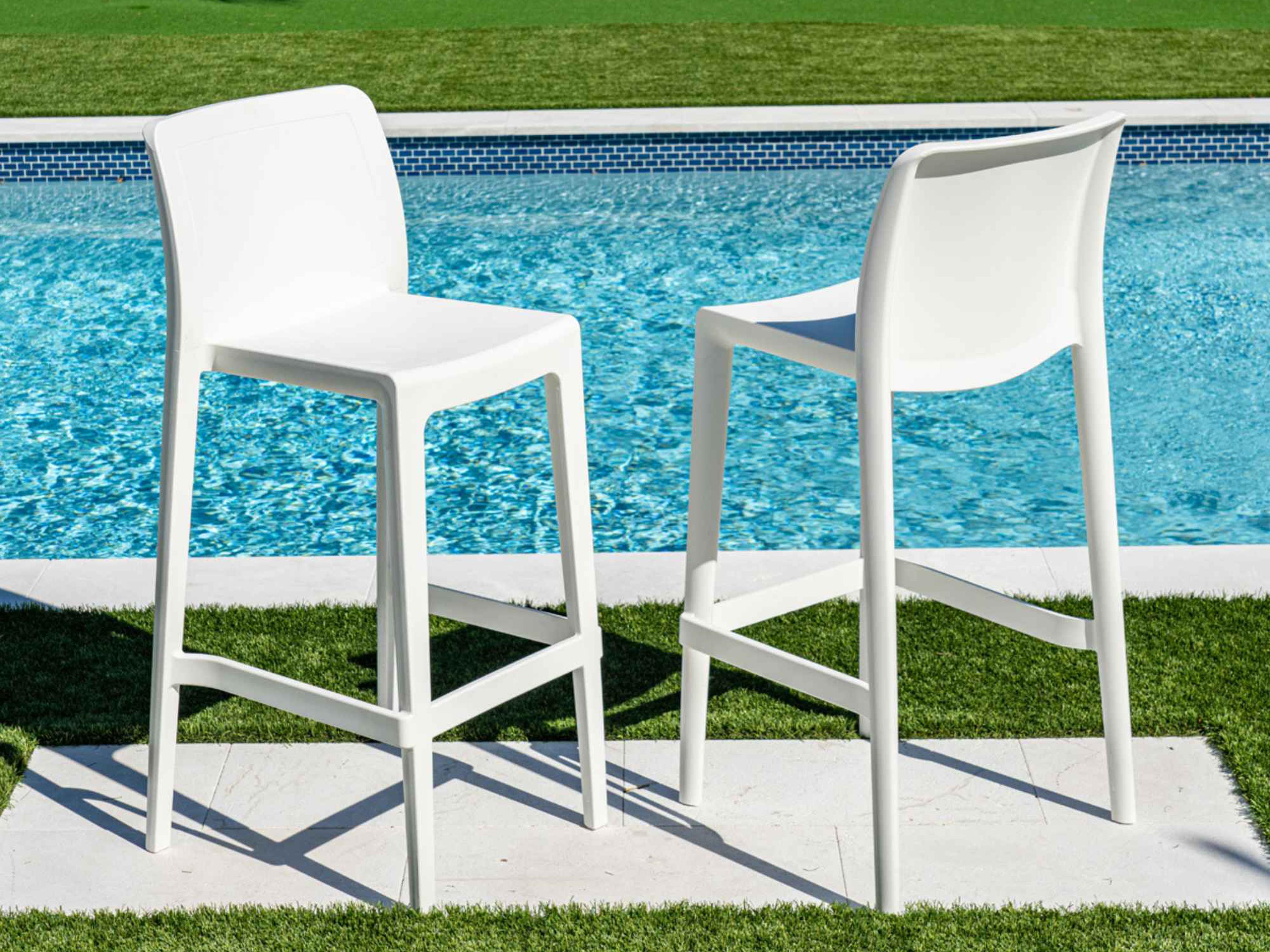 Rainbow Outdoor Luna White Polypropylene Bar Stool