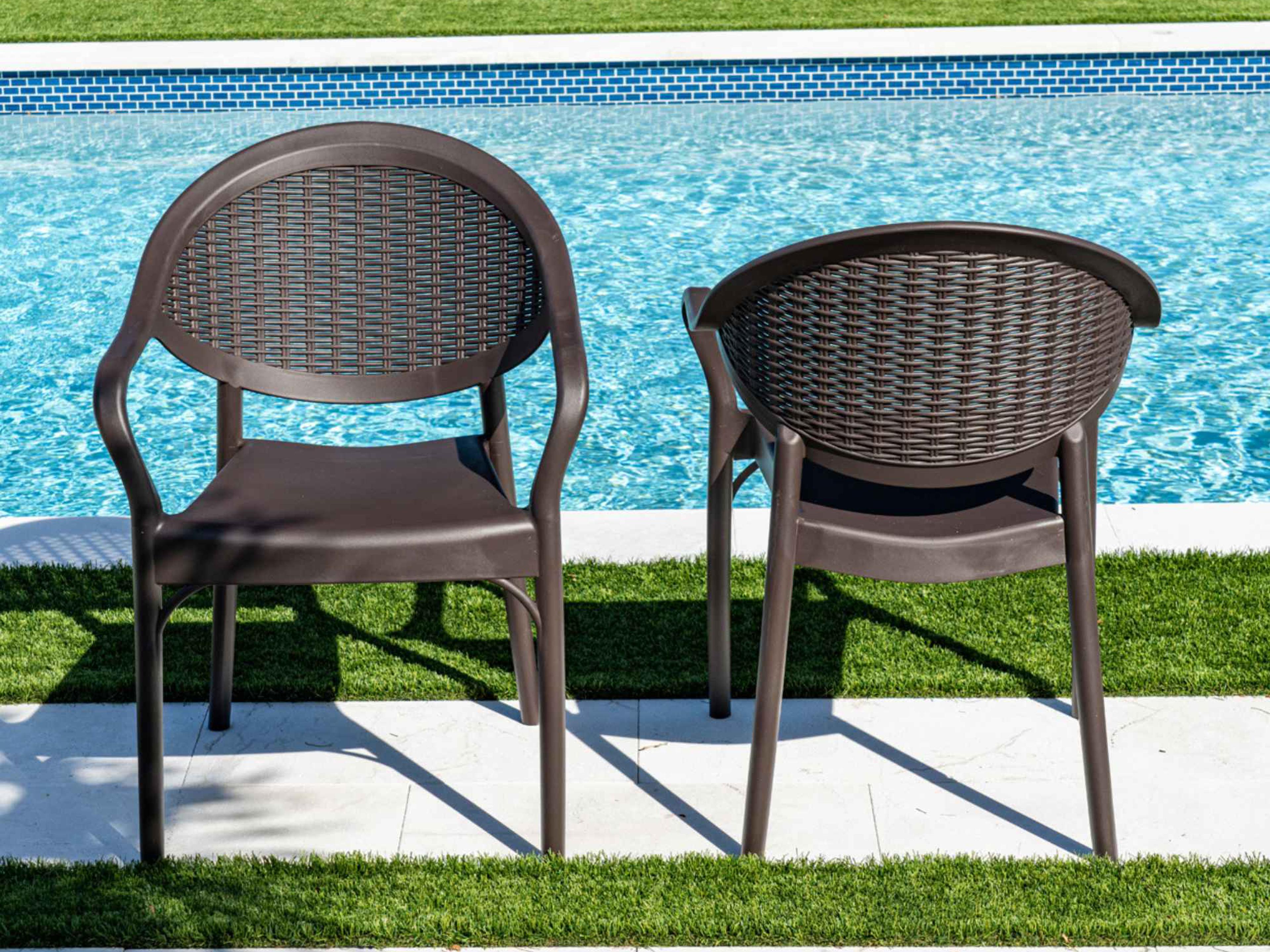 Rainbow Outdoor Mona Wicker Dining Set