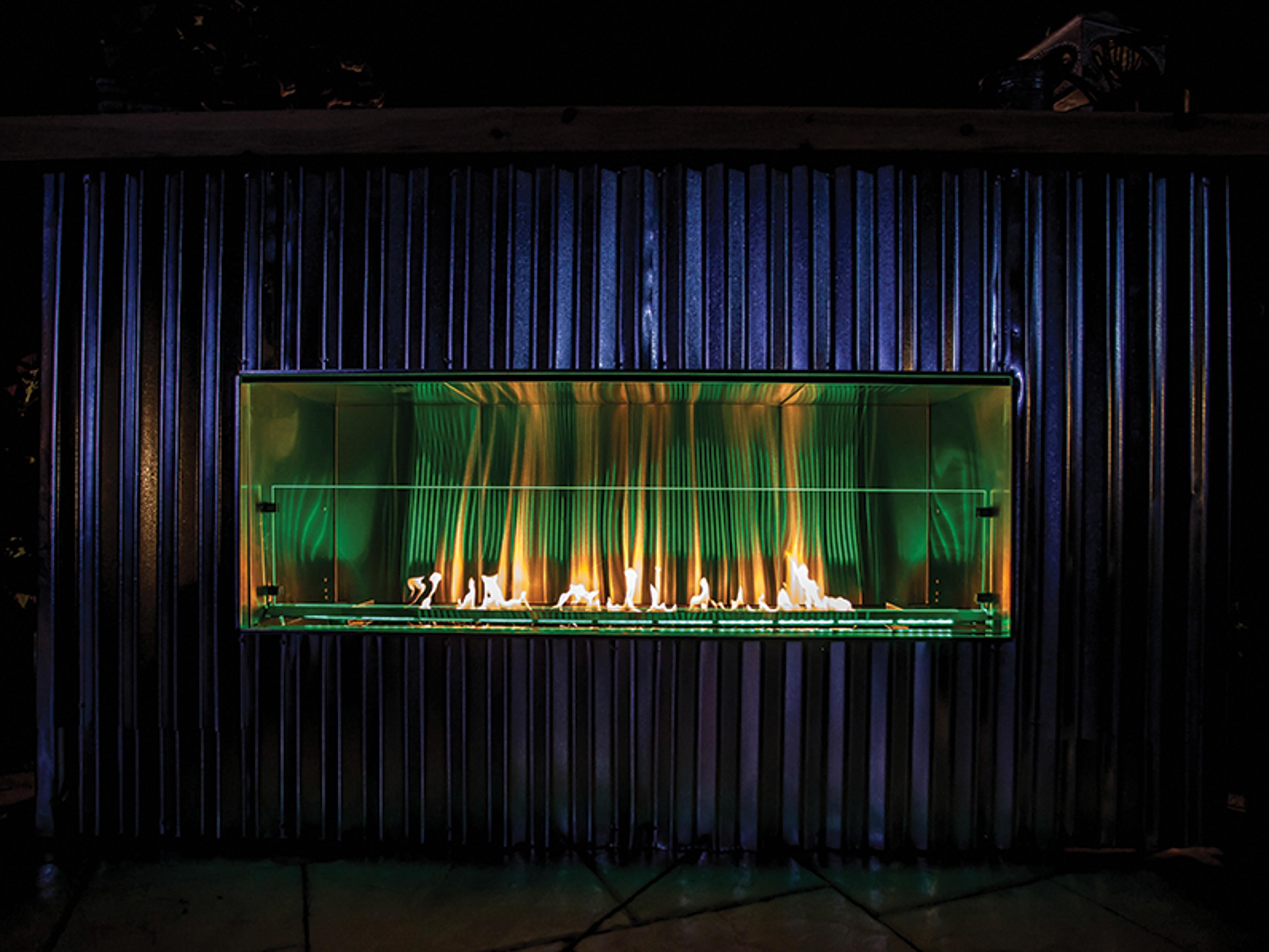 RCS 72 Cedar Creek Outdoor Gas Fireplace