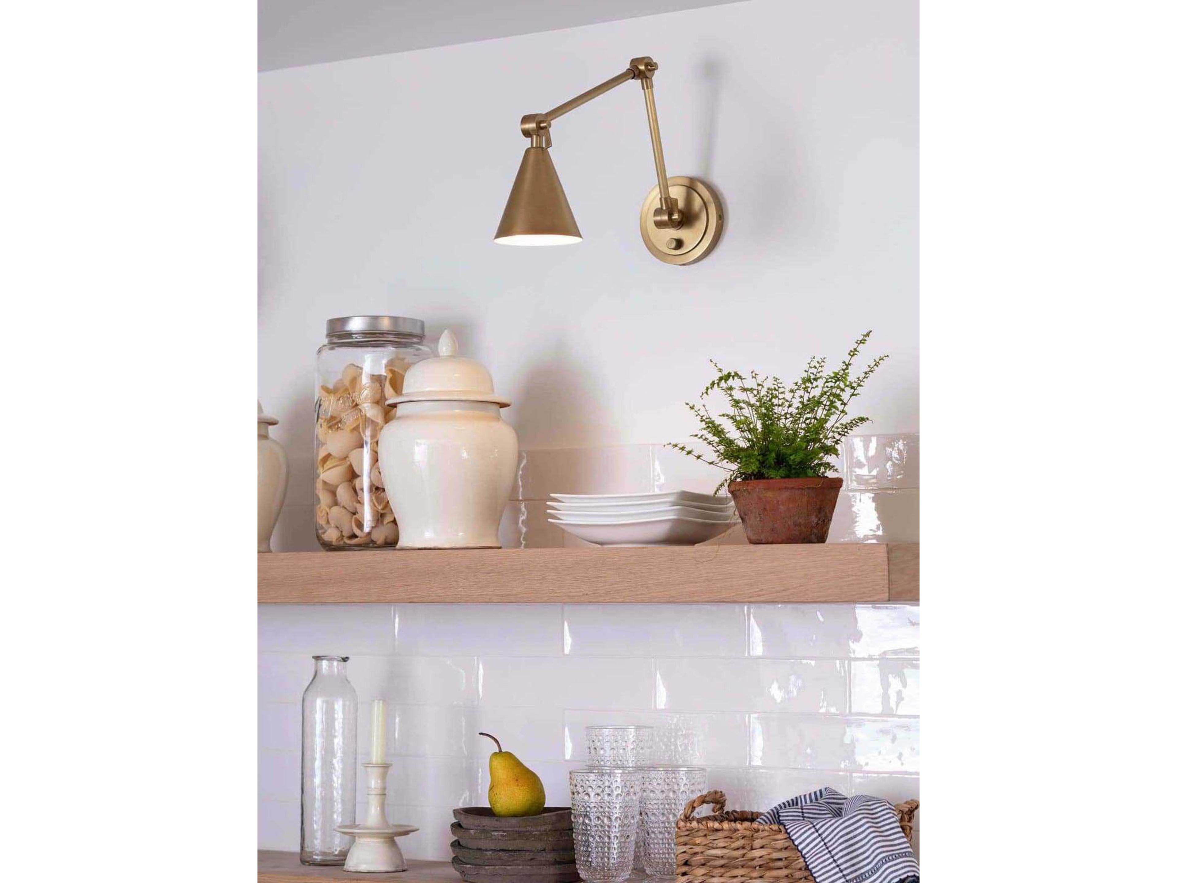 Regina Andrew Sal 1 - Light Swing Arm