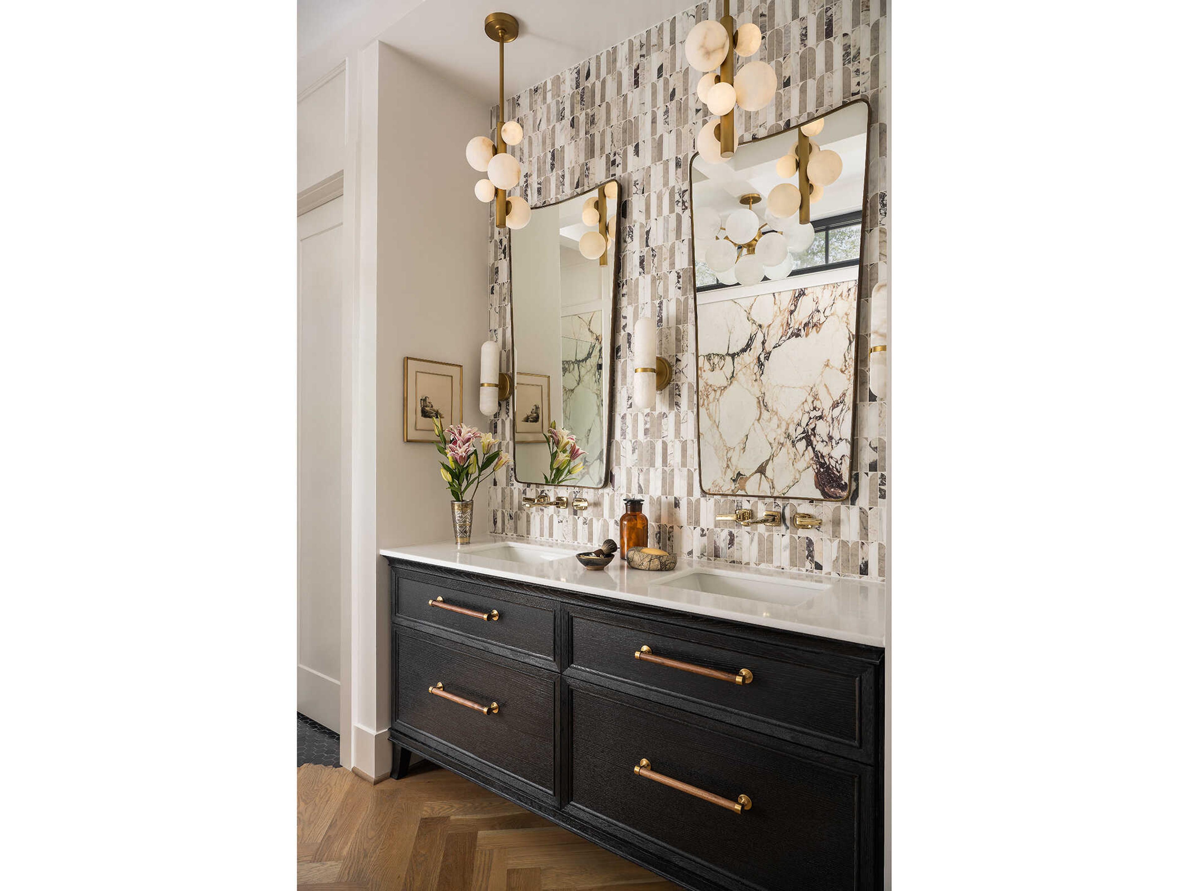 Regina Andrew Styx 6-Light Oil Rubbed Bronze Mini Pendant