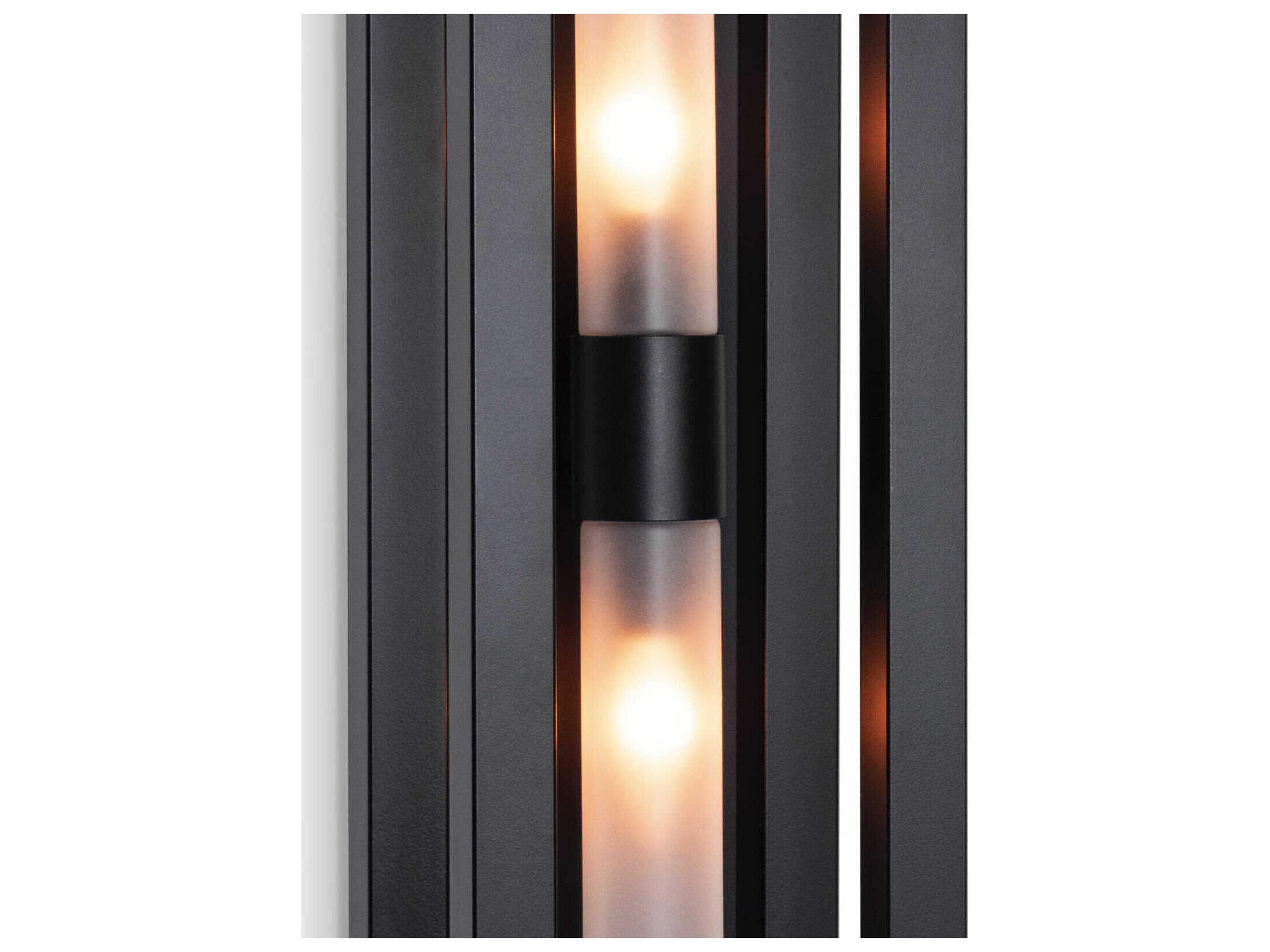 Regina Andrew Montecito 2 - Light Outdoor Wall Light
