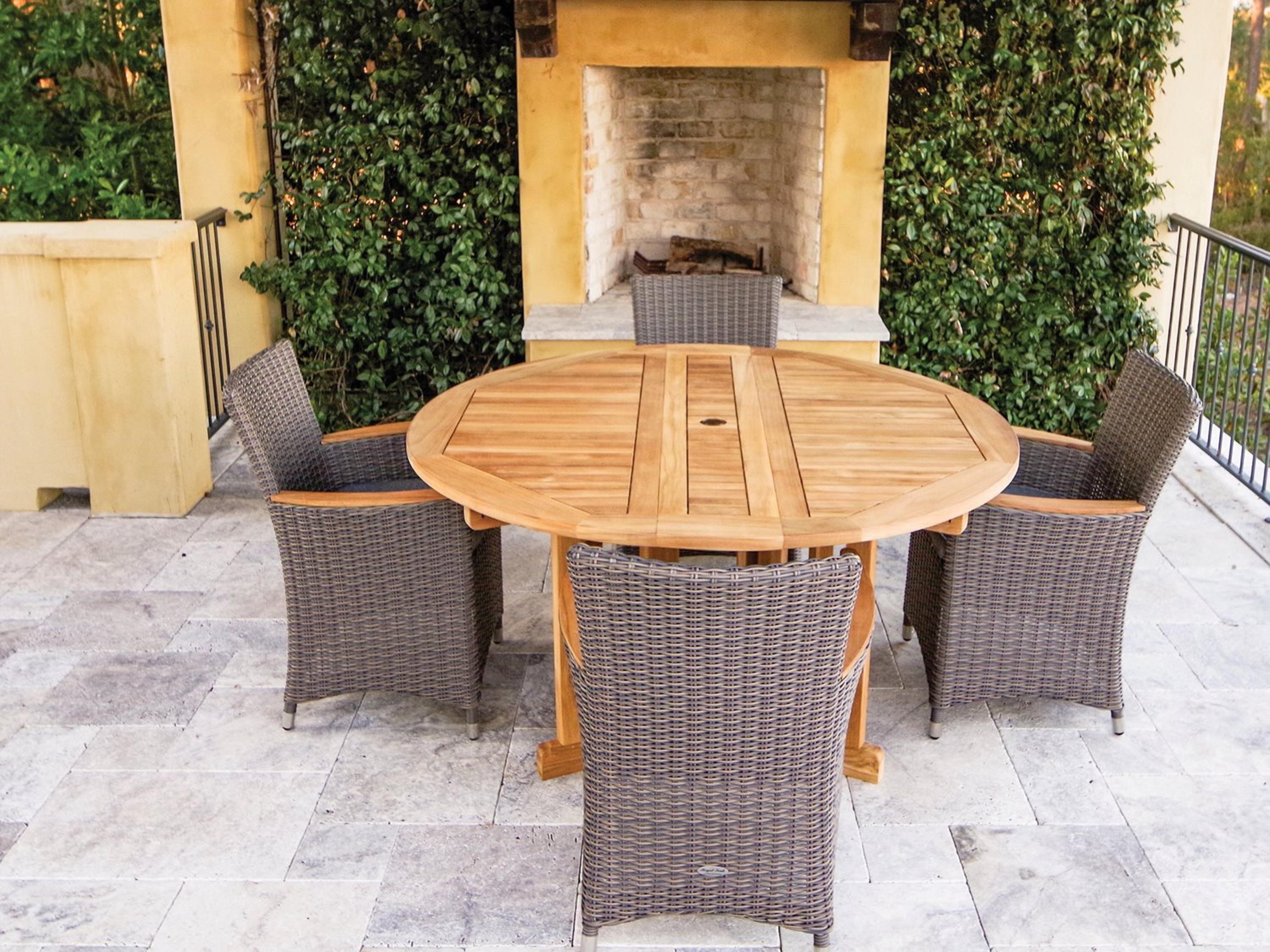 Helena Wicker Outdoor Patio Dining Set