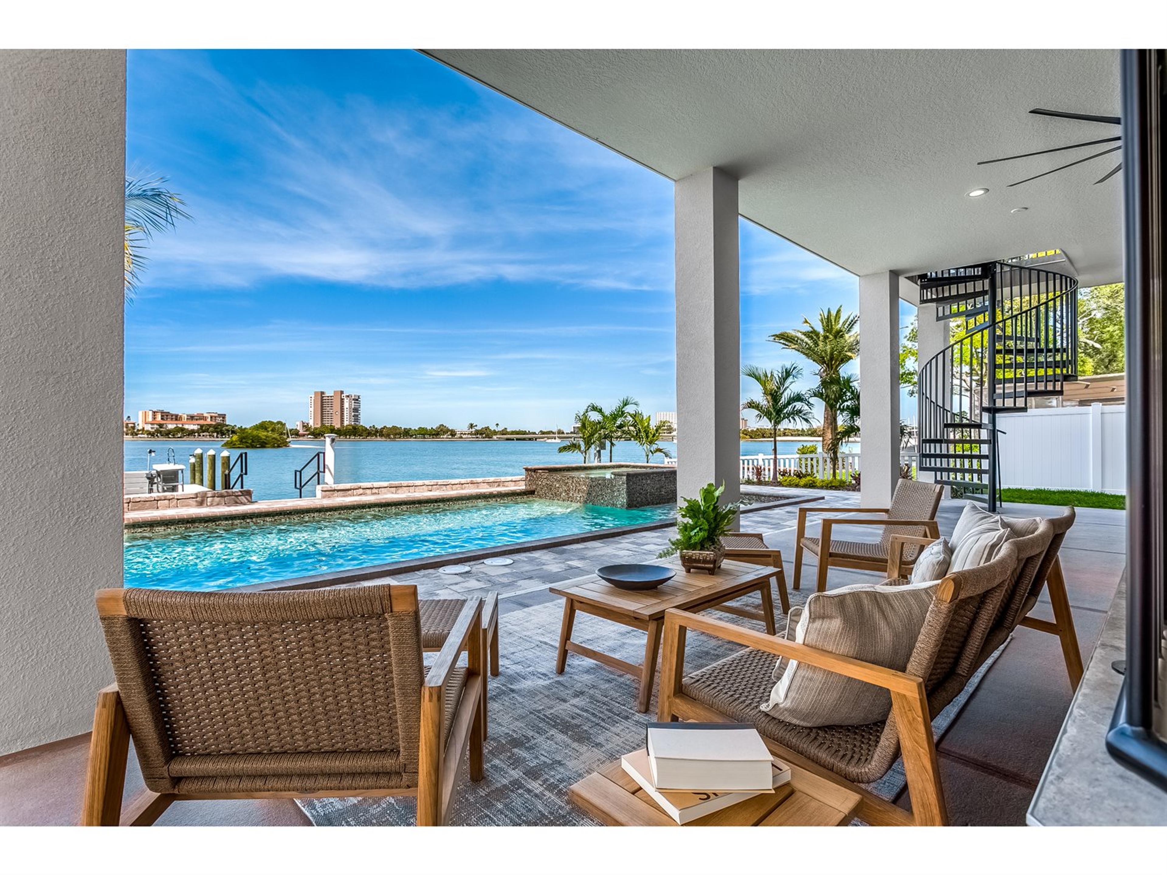 Admiral Outdoor Patio Lounge Set