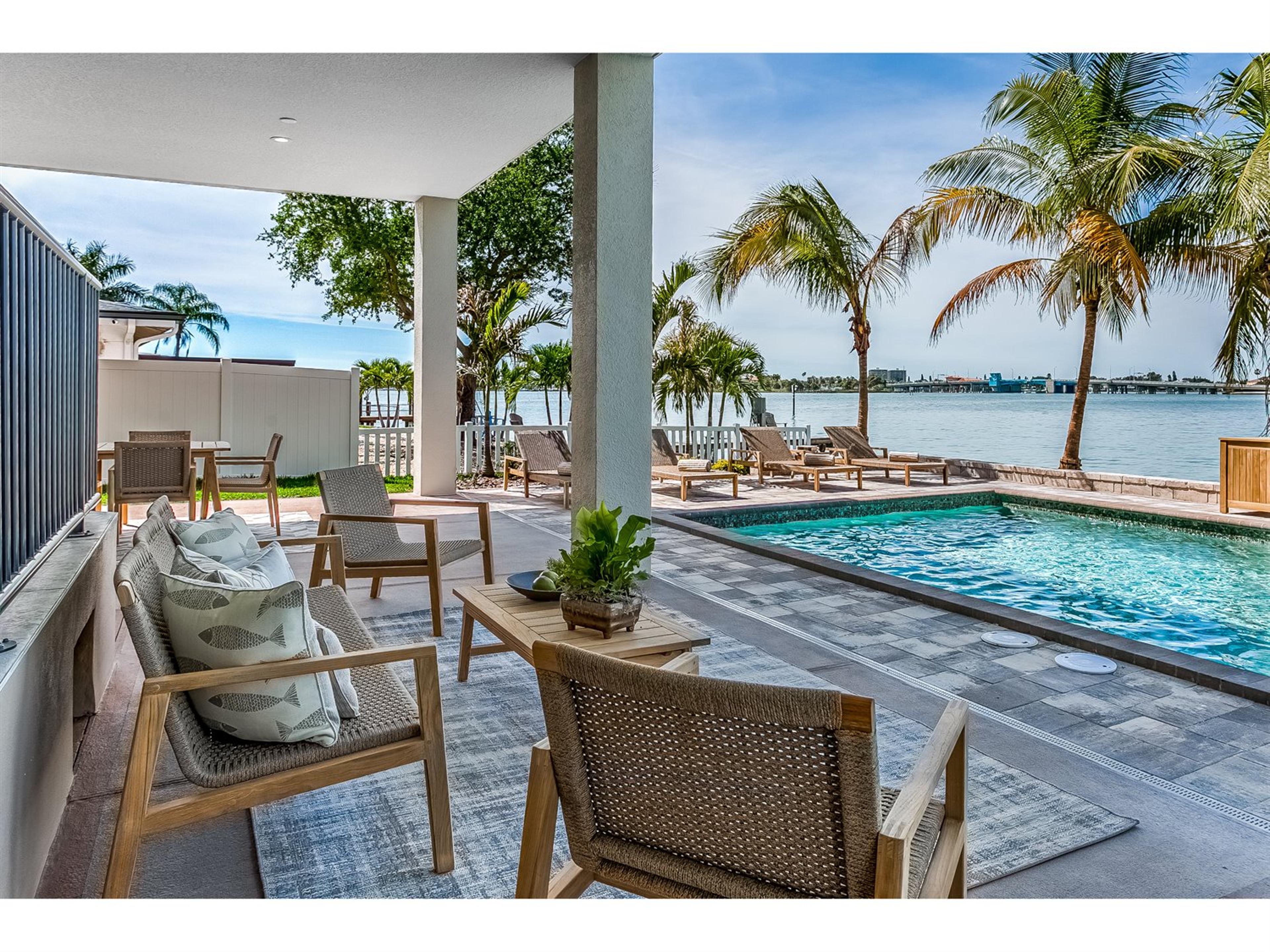 Admiral Patio Lounge Set