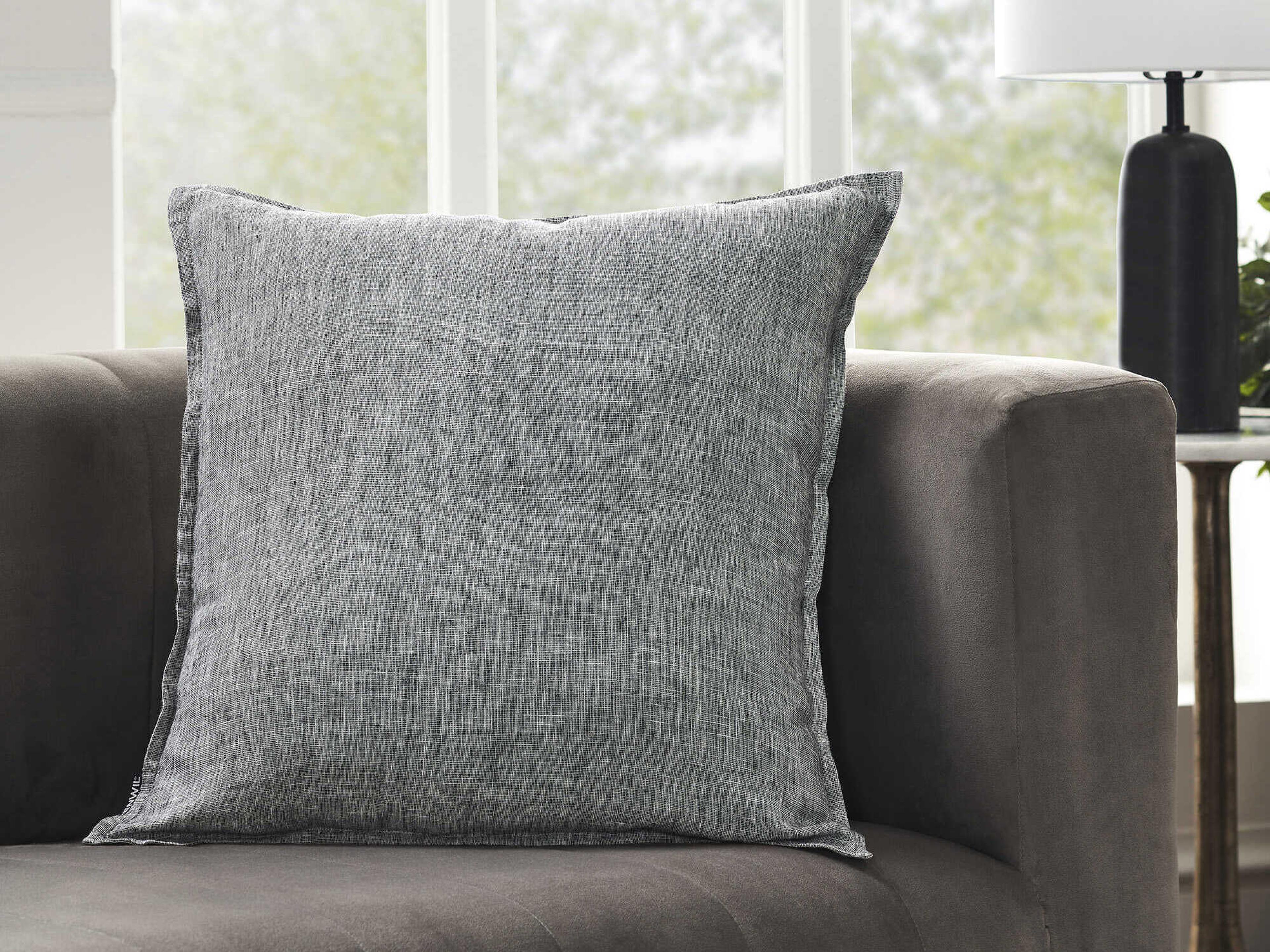 Renwil Falcon Indoor Pillow