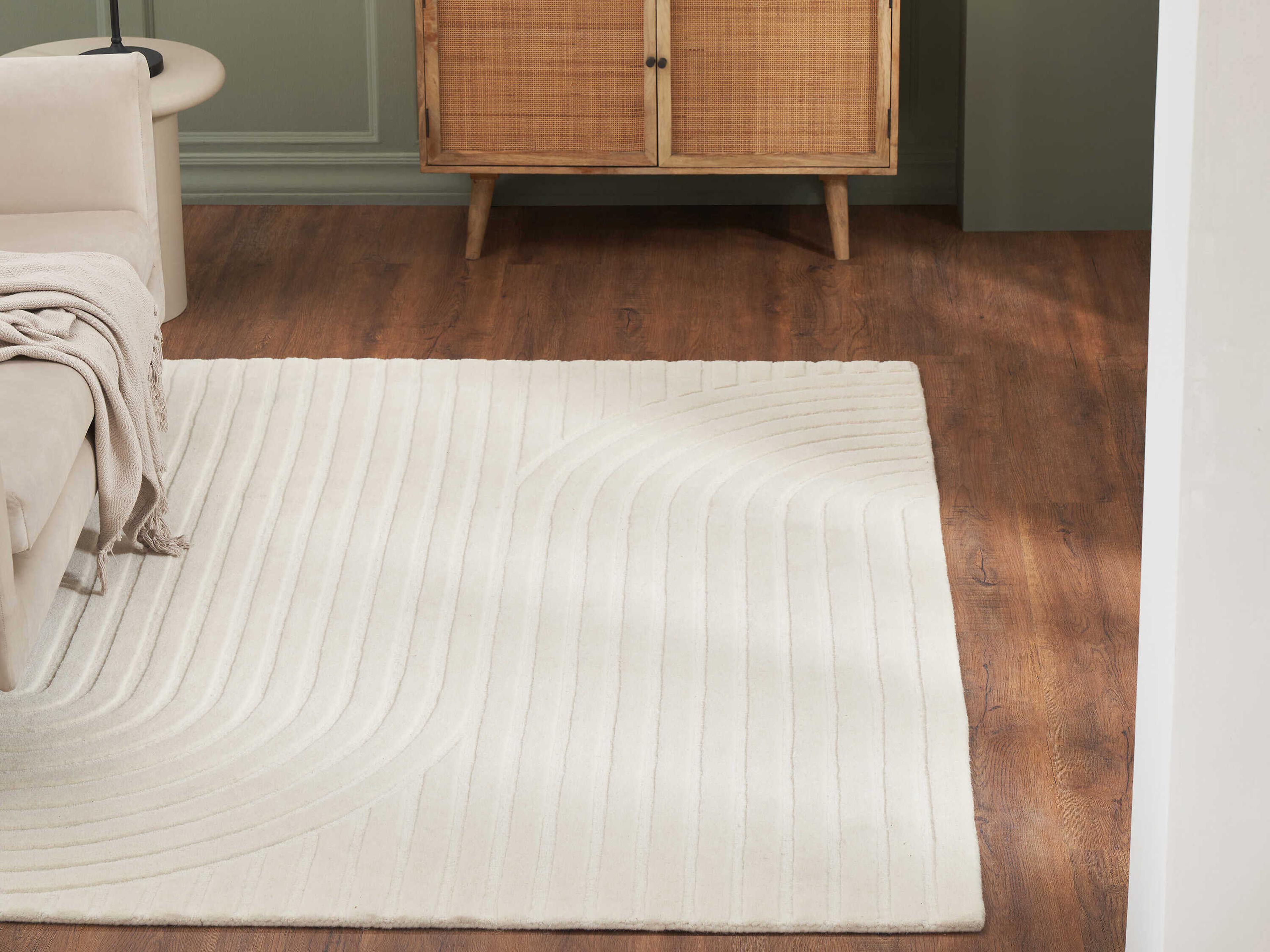 Renwil Abstract Area Rug