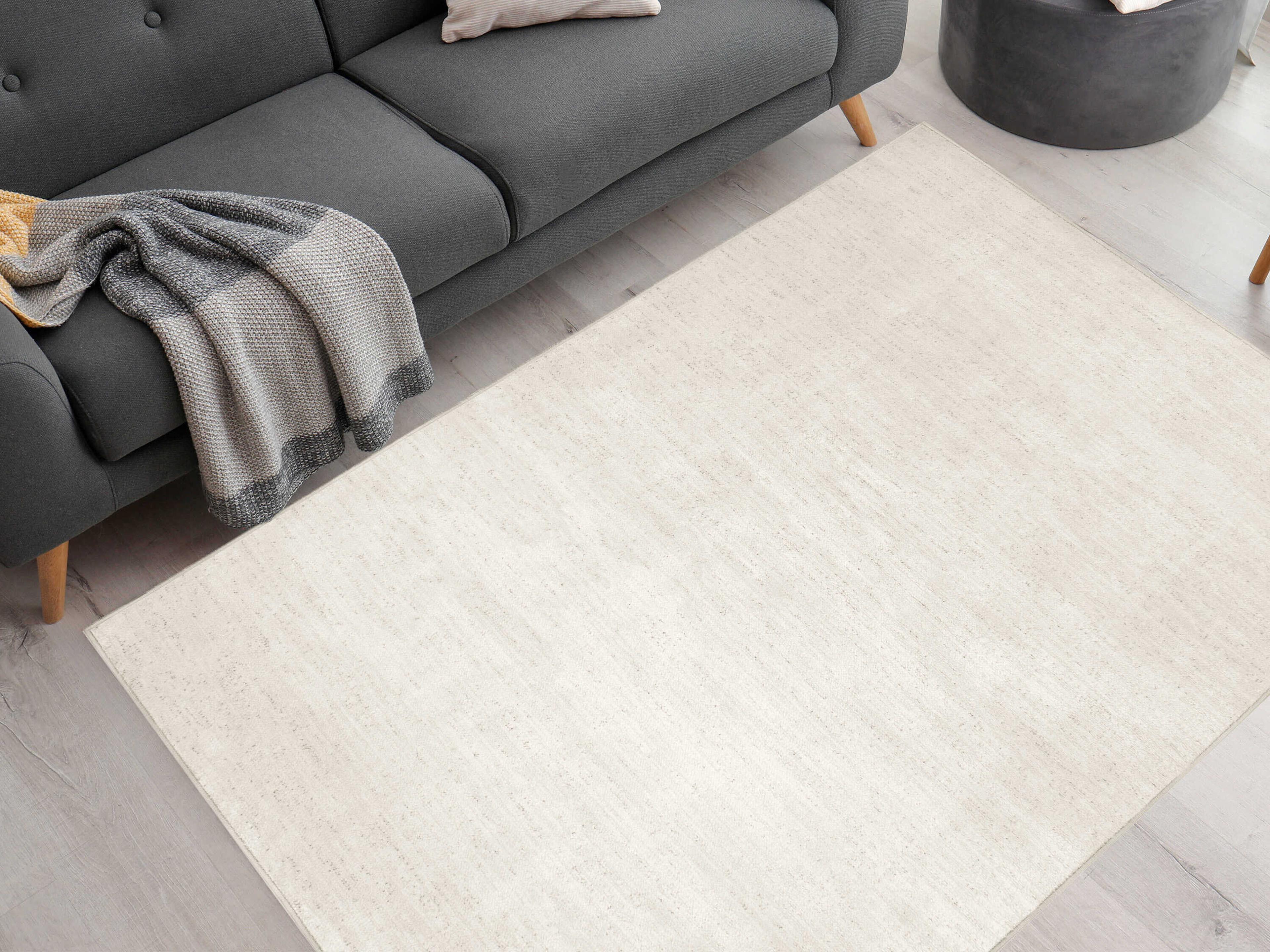 Renwil Dalia Area Rug