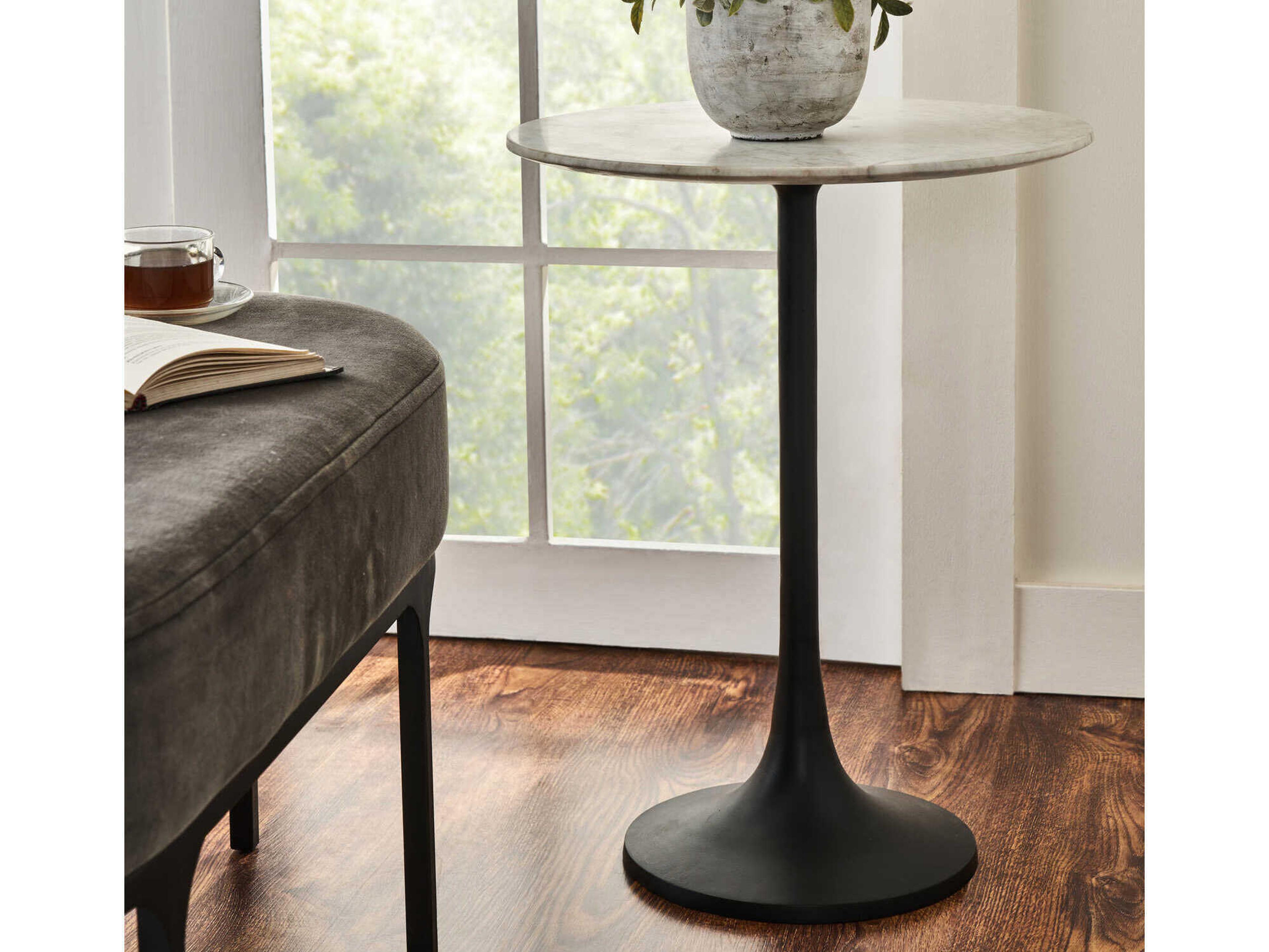 Renwil Mortain Round Marble Black End Table