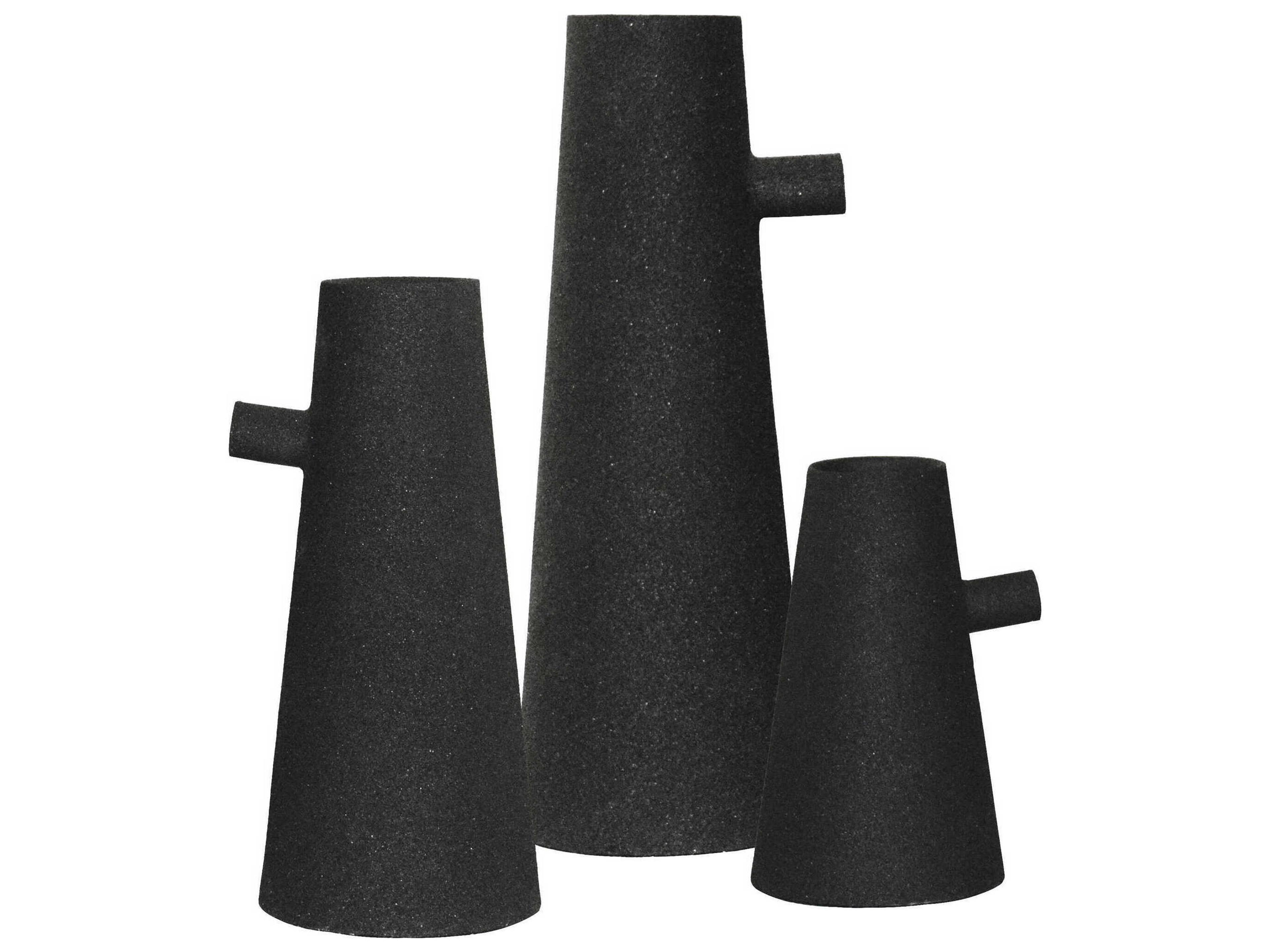 Aflynta Matte Black Vase