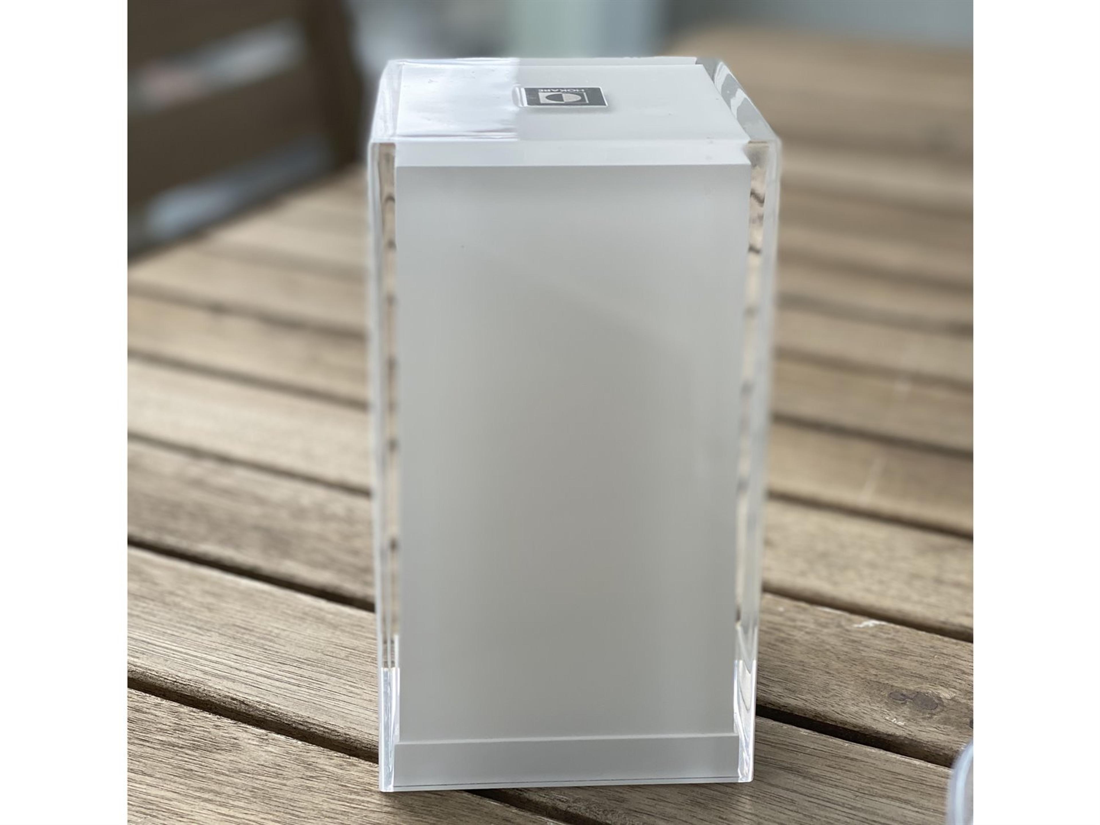 Smart & Green Hokare White LED Table Lamp