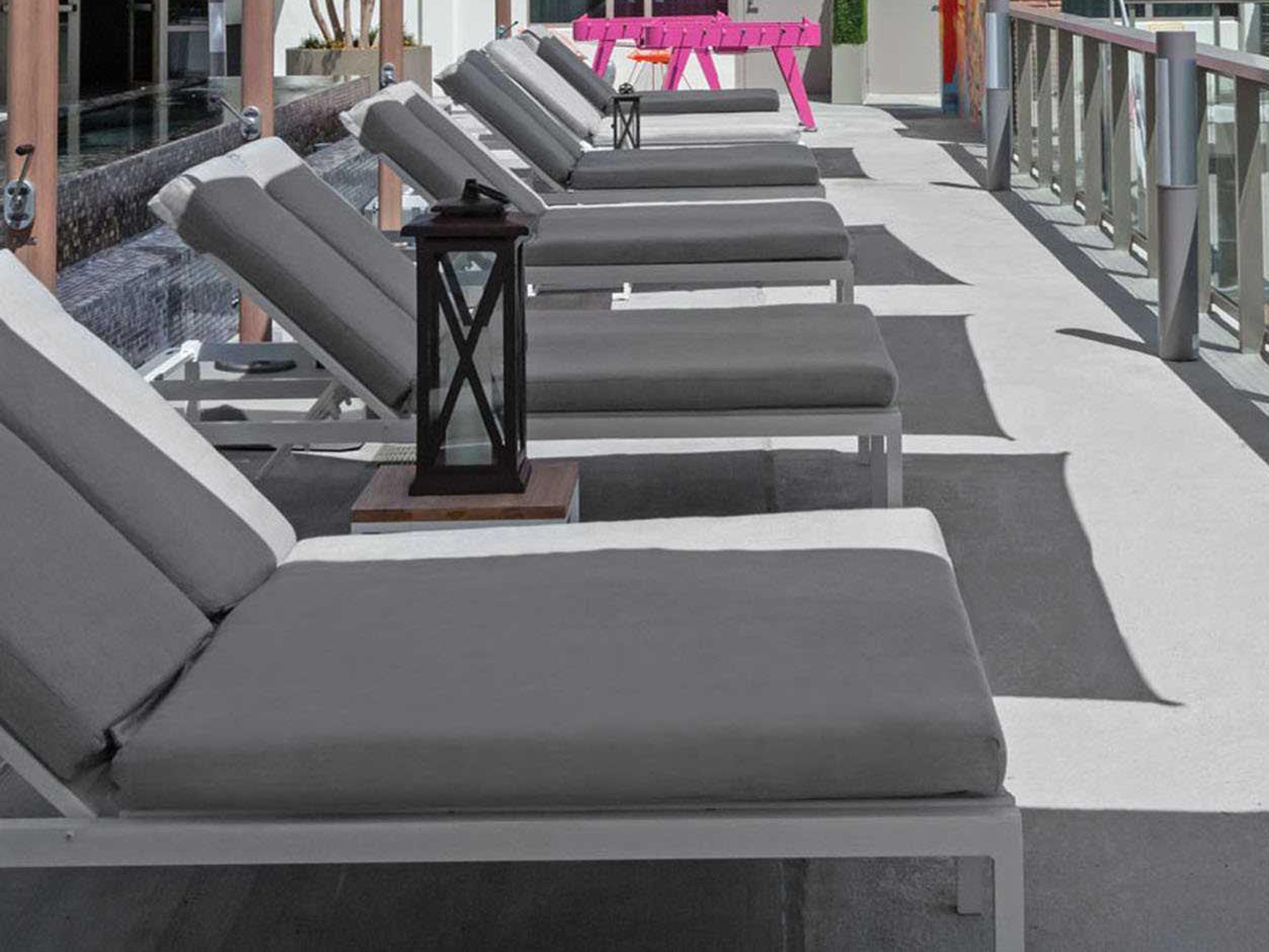 Decoscape Fusion Aluminum Sling Lounge Set