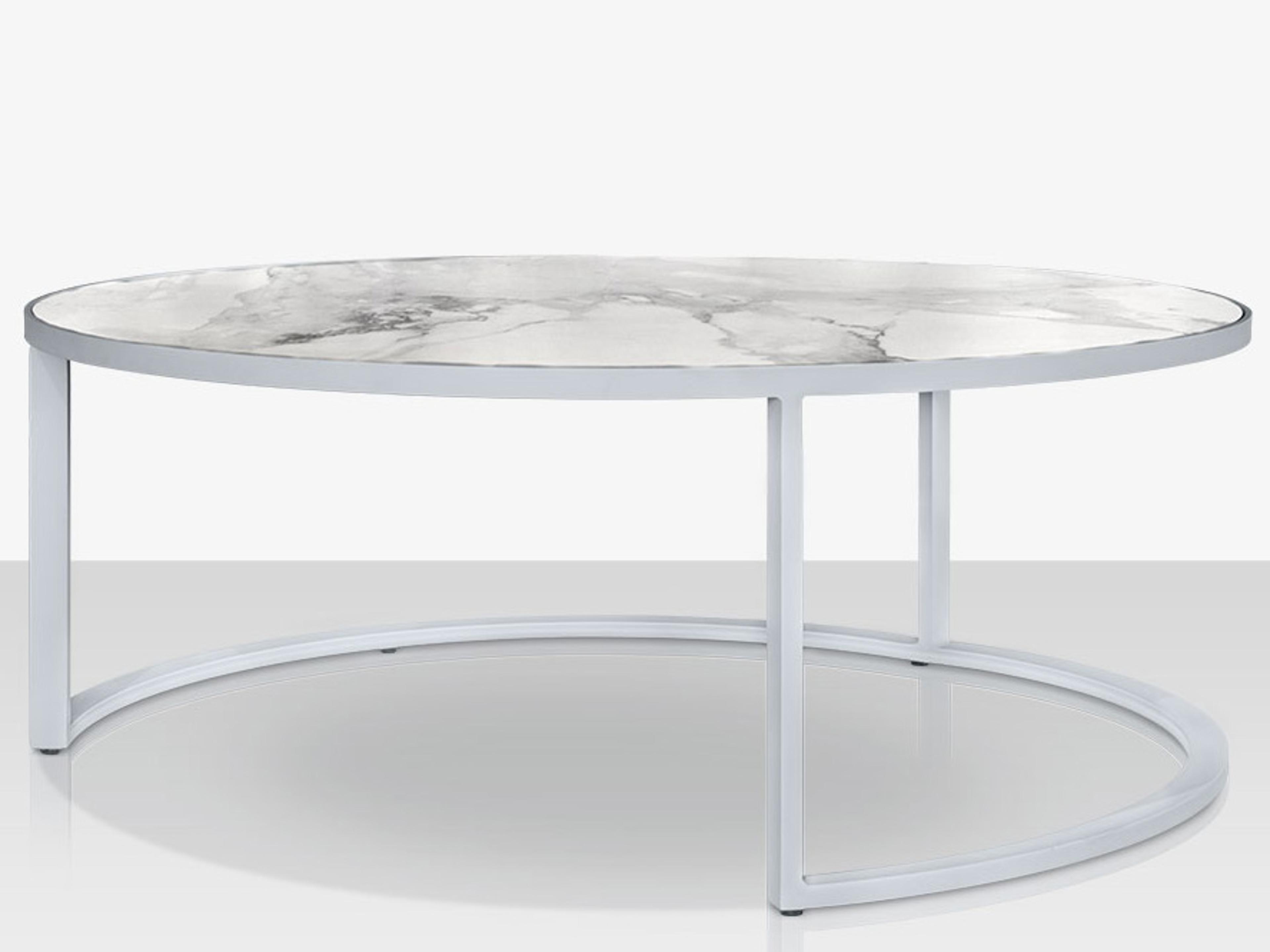 Decoscape Iconic Aluminum Round Nesting Table