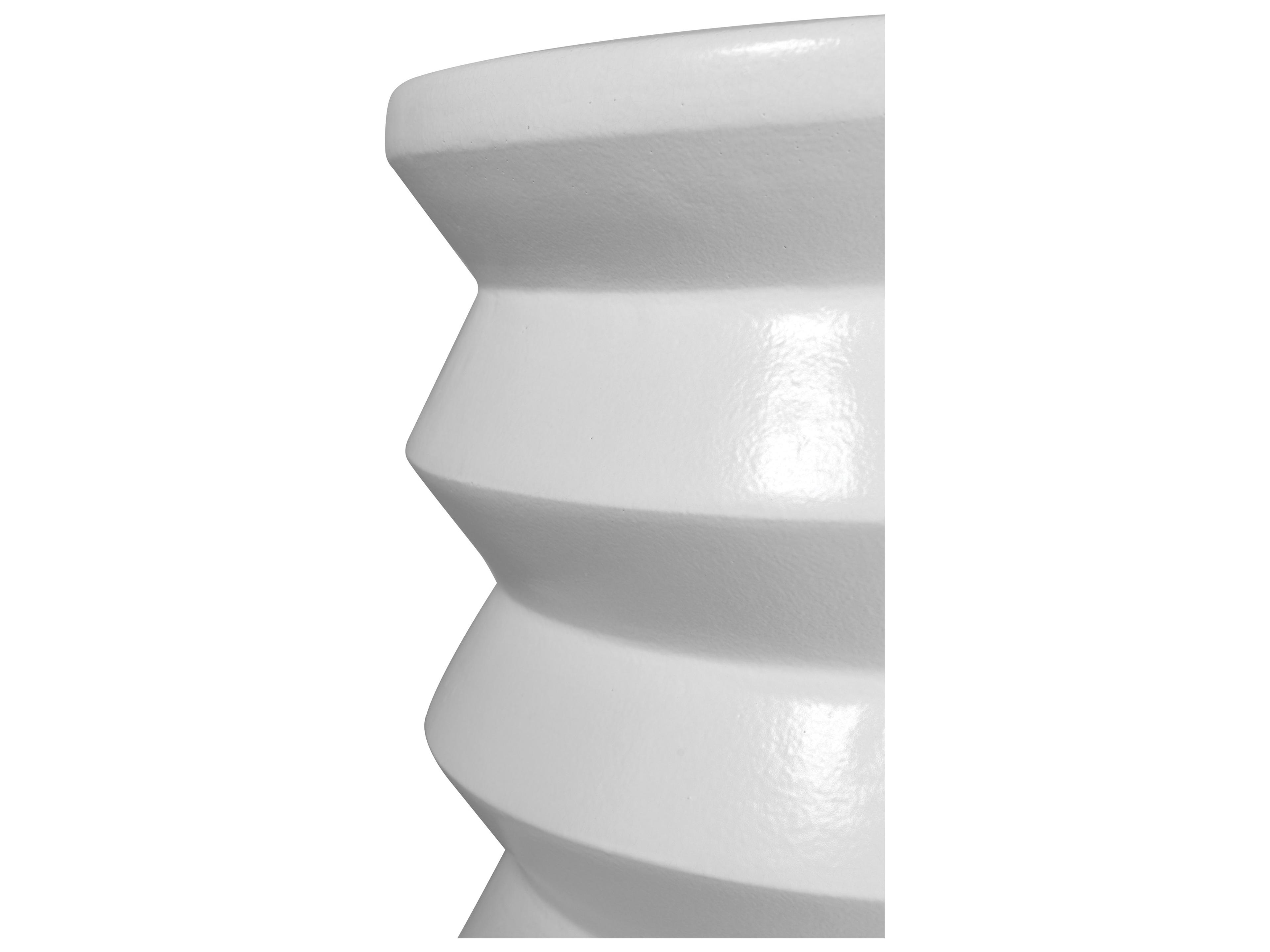 Seasonal Living Provenance Signature Ceramic Round Outdoor Patio End Table