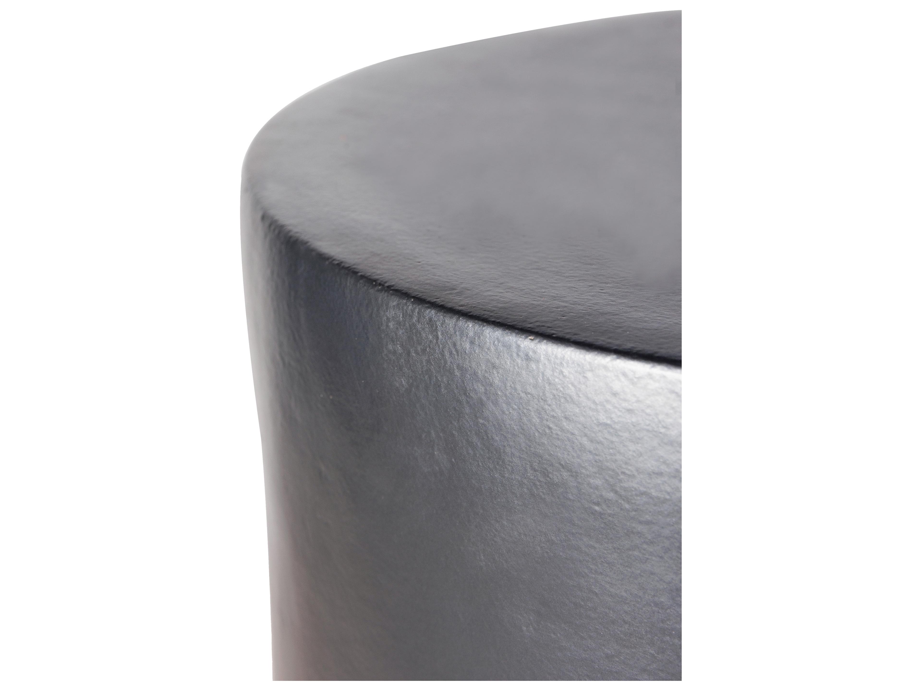 Seasonal Living Provenance Signature Ceramic Round Outdoor Patio End Table