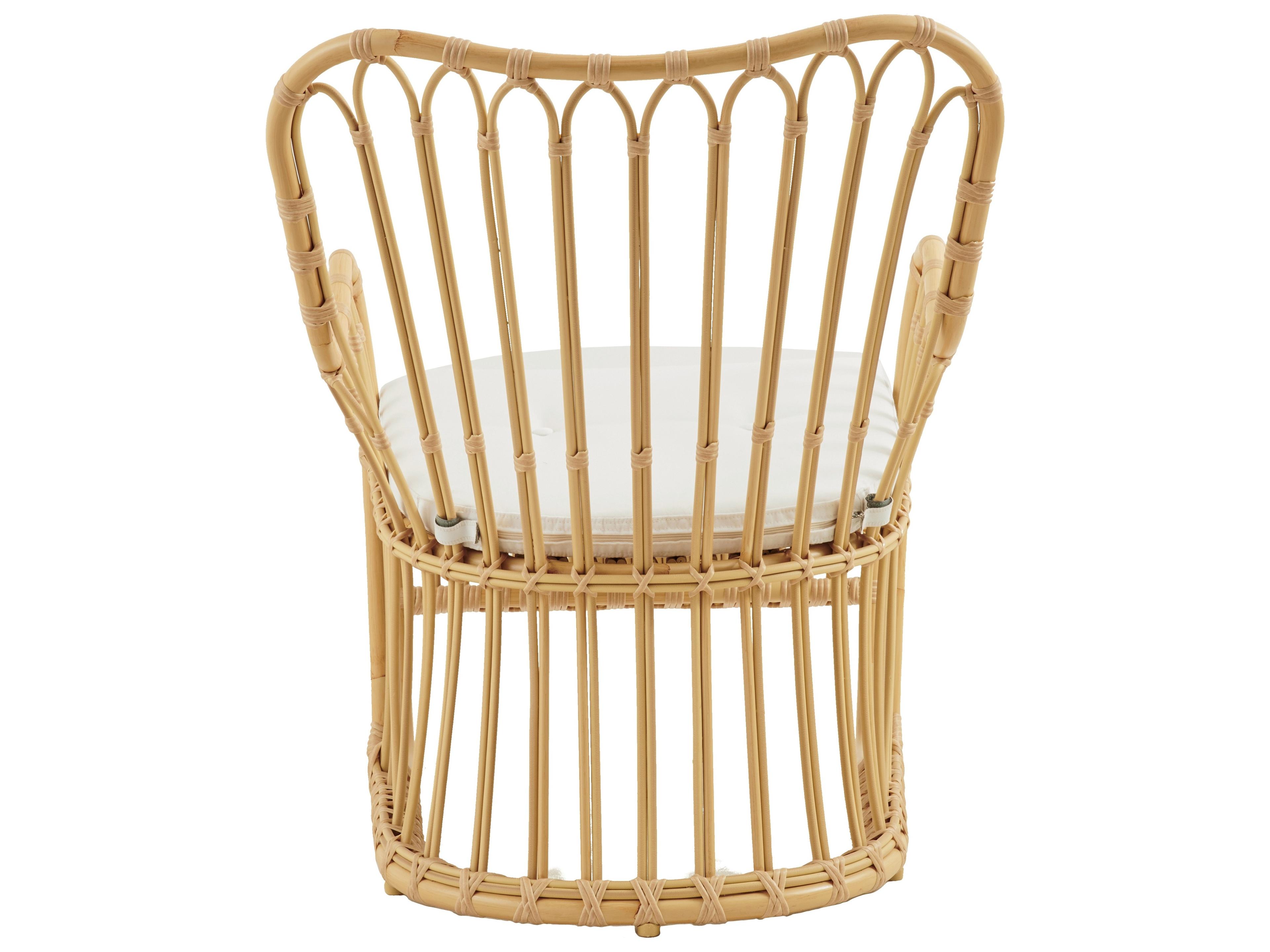 Sika Design Exterior Aluminum Rattan Natural Kindt Larsen Tulip Outdoor Patio Lounge Chair in Tempotest Canvas White