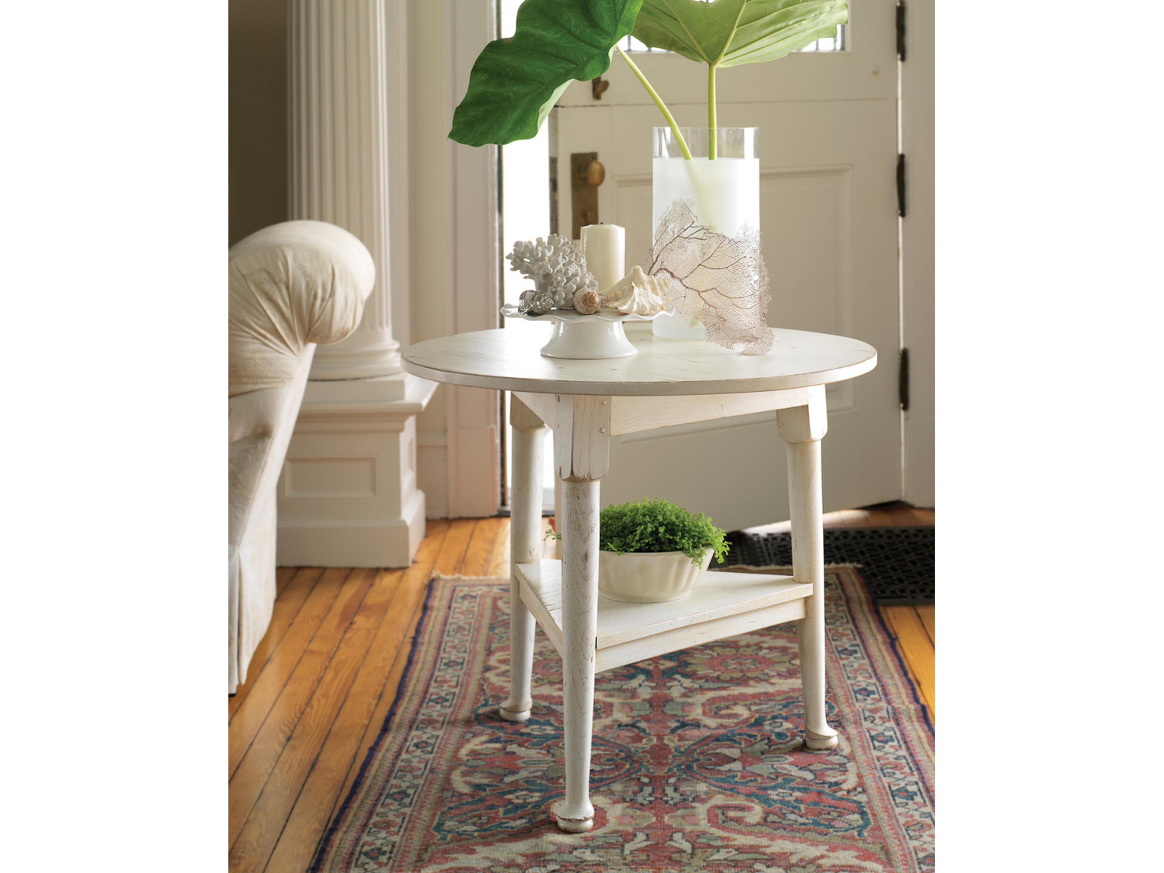 Narragansett Round Wood End Table