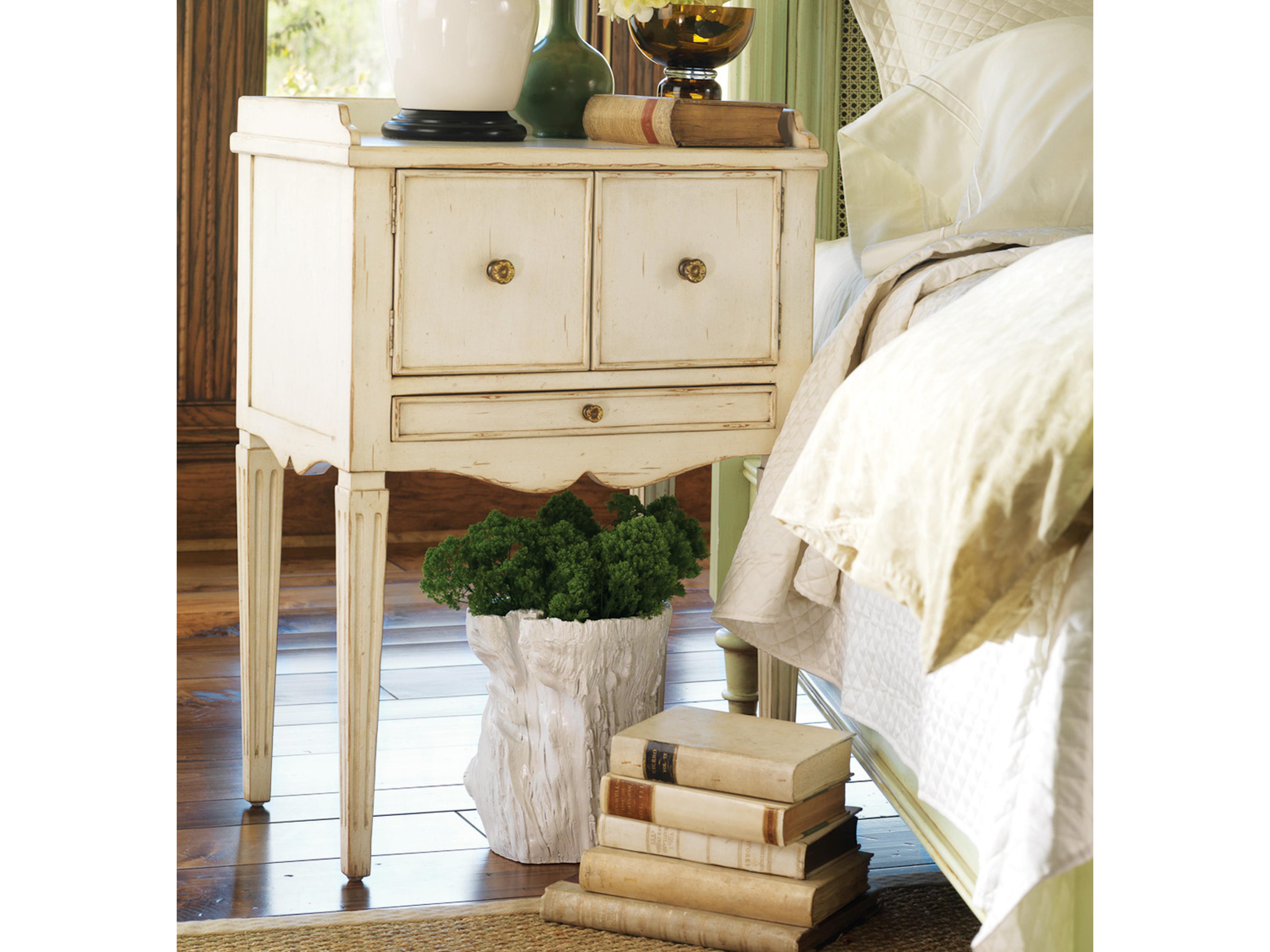 Sarasota 3-Drawers Beige Mahogany Wood Nightstand