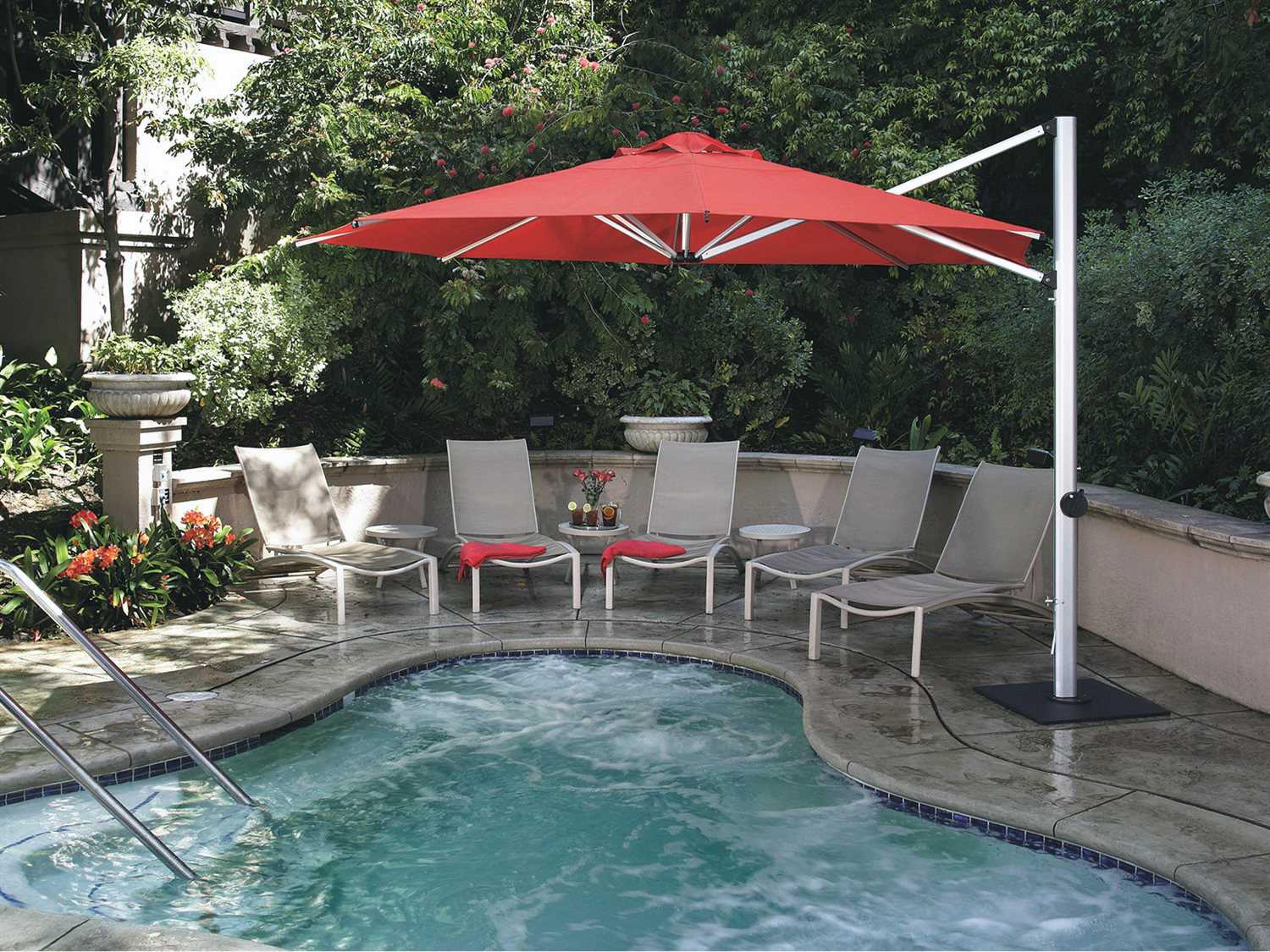 Solaris Aluminum 11.5 Foot Octagon Crank Lift Outdoor Patio Umbrella