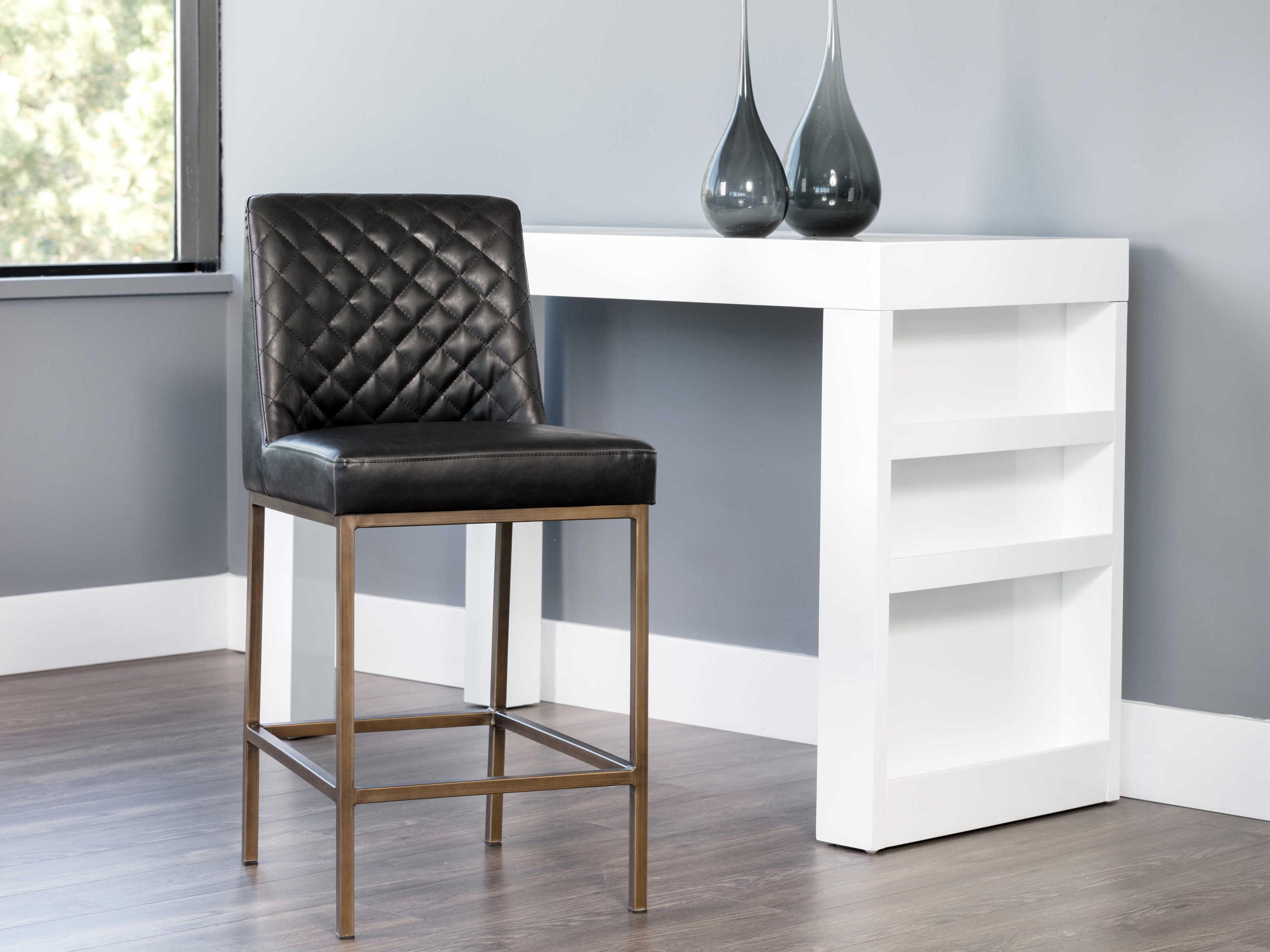 Sunpan 5west Leighland Coal Black Antique Brass Counter Stool