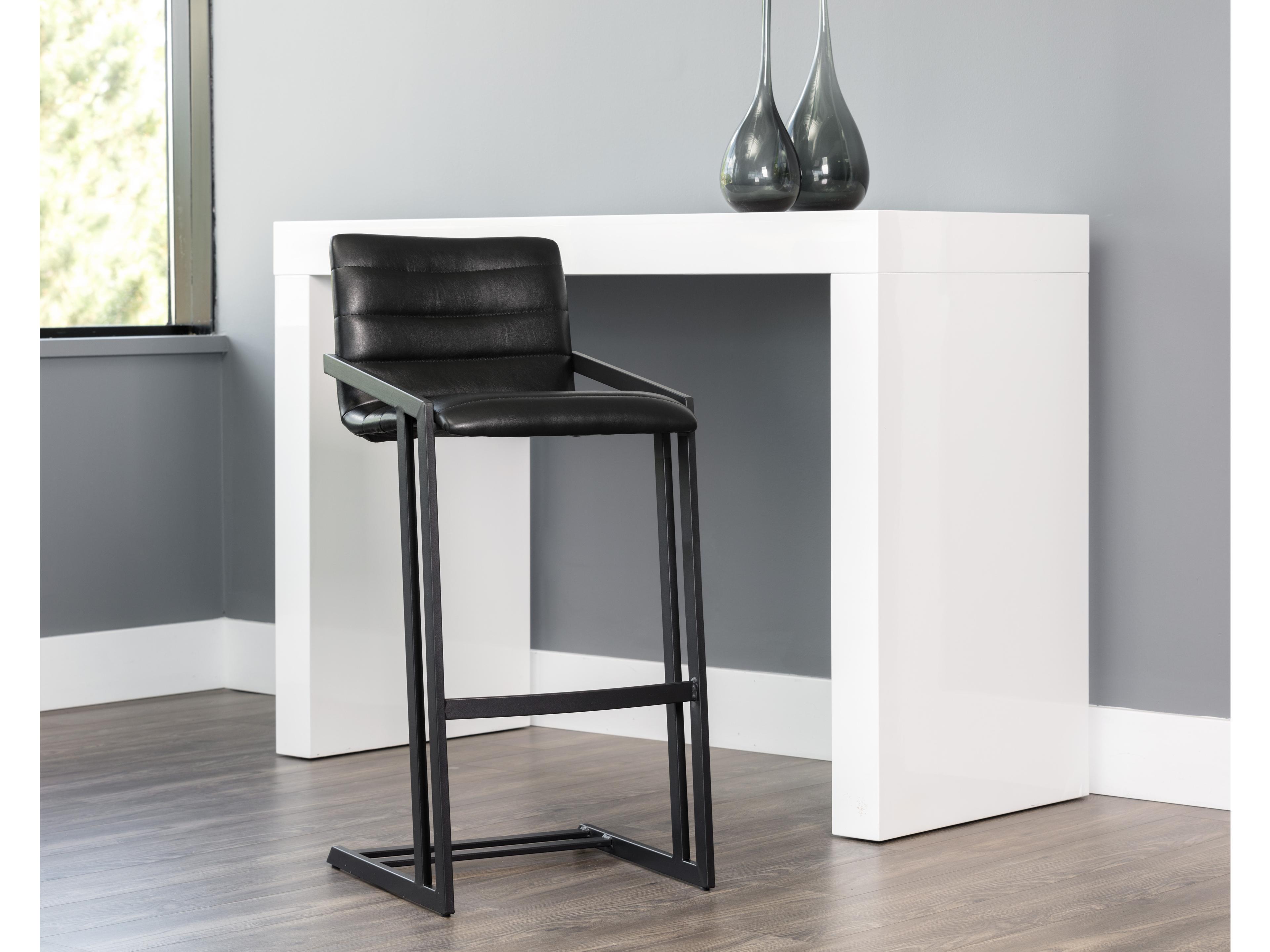 Sunpan Urban Unity 17.5" Webber Barstool Cantina Black