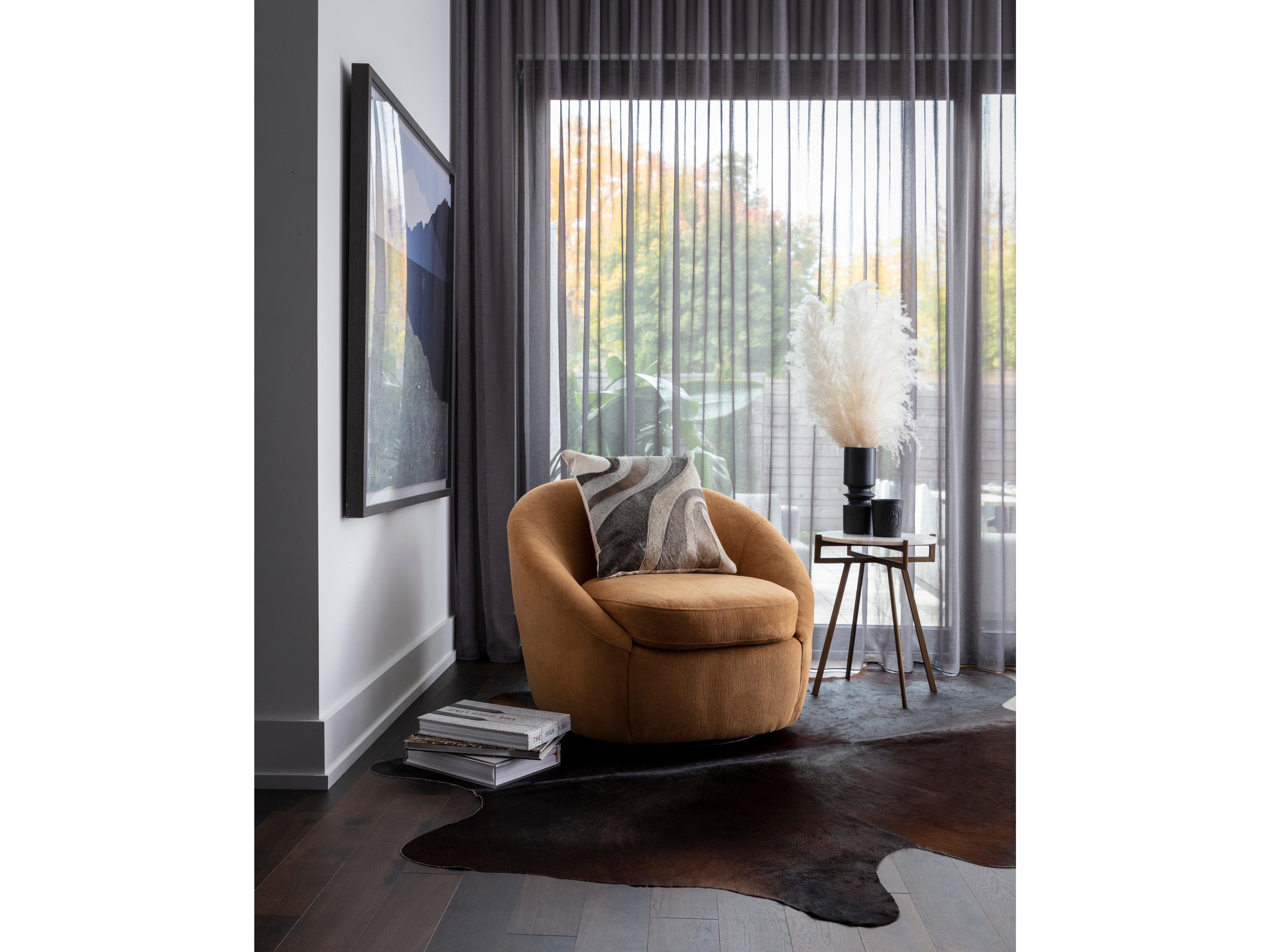 Sunpan Anak Round Marble White Antique Brass End Table