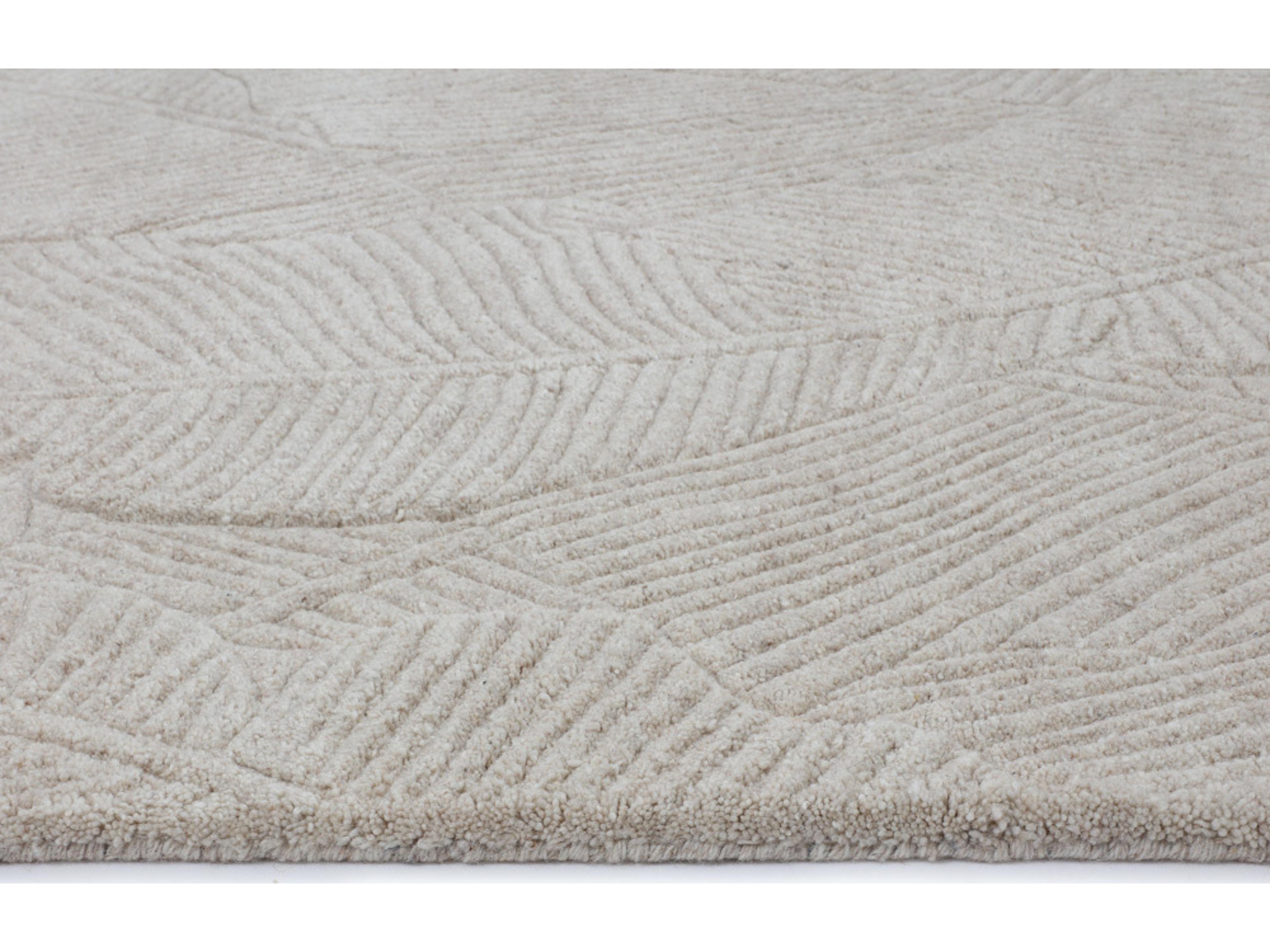 Sunpan Calathea Hand-Tufted Rug in Oatmeal in 10 ' x 14'