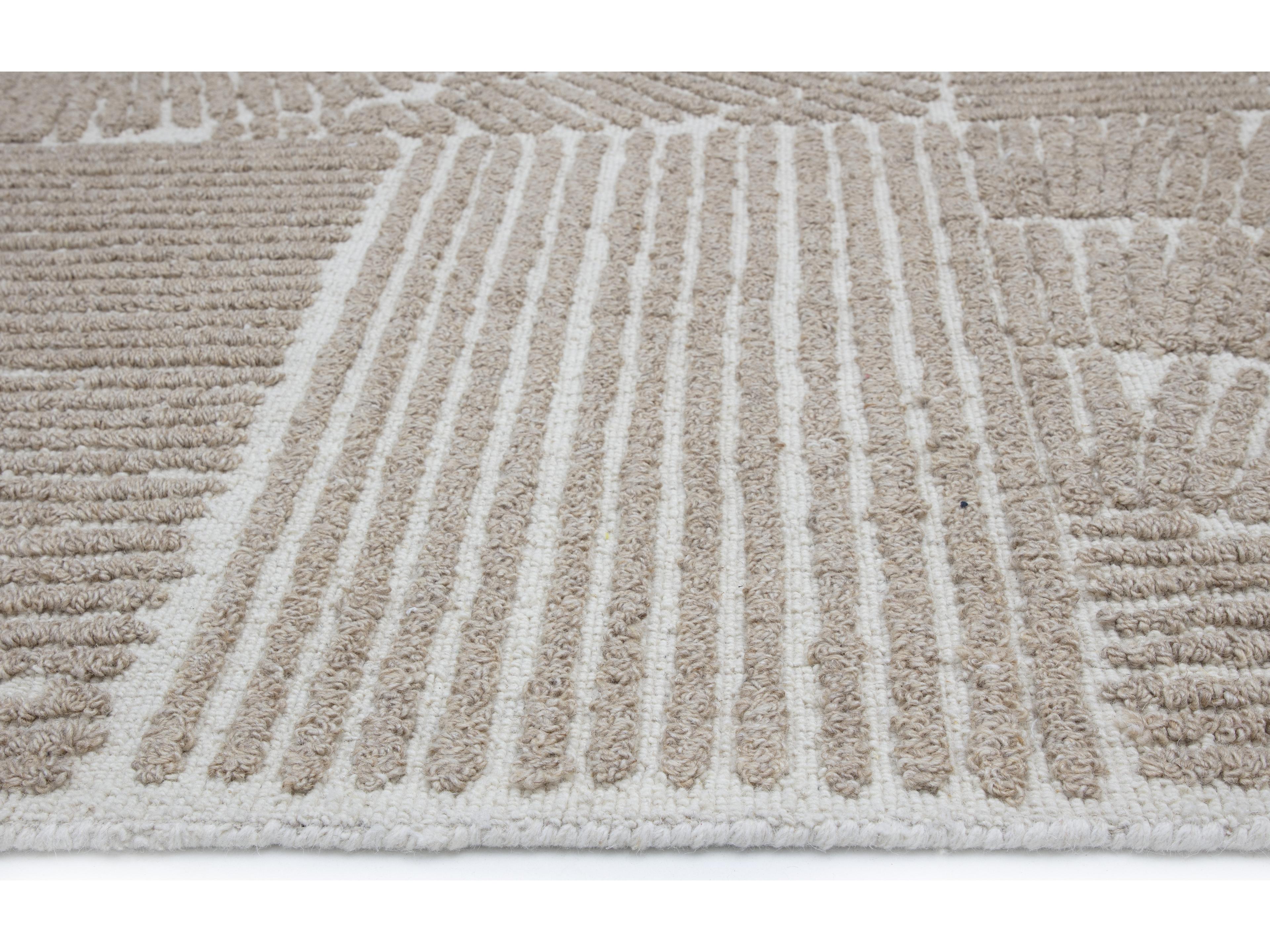 Sunpan Corinthia Hand-Tufted Rug in Ivory/Beige in 8 ' x 10'