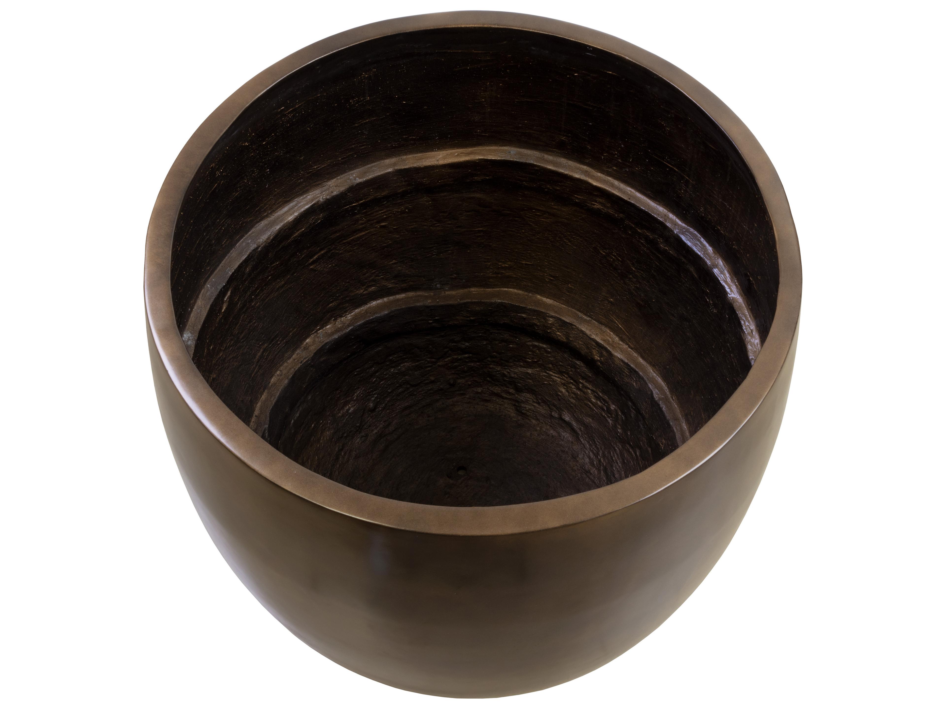 Sunpan Outdoor Aster Concrete Antique Bronze Large Round Planter