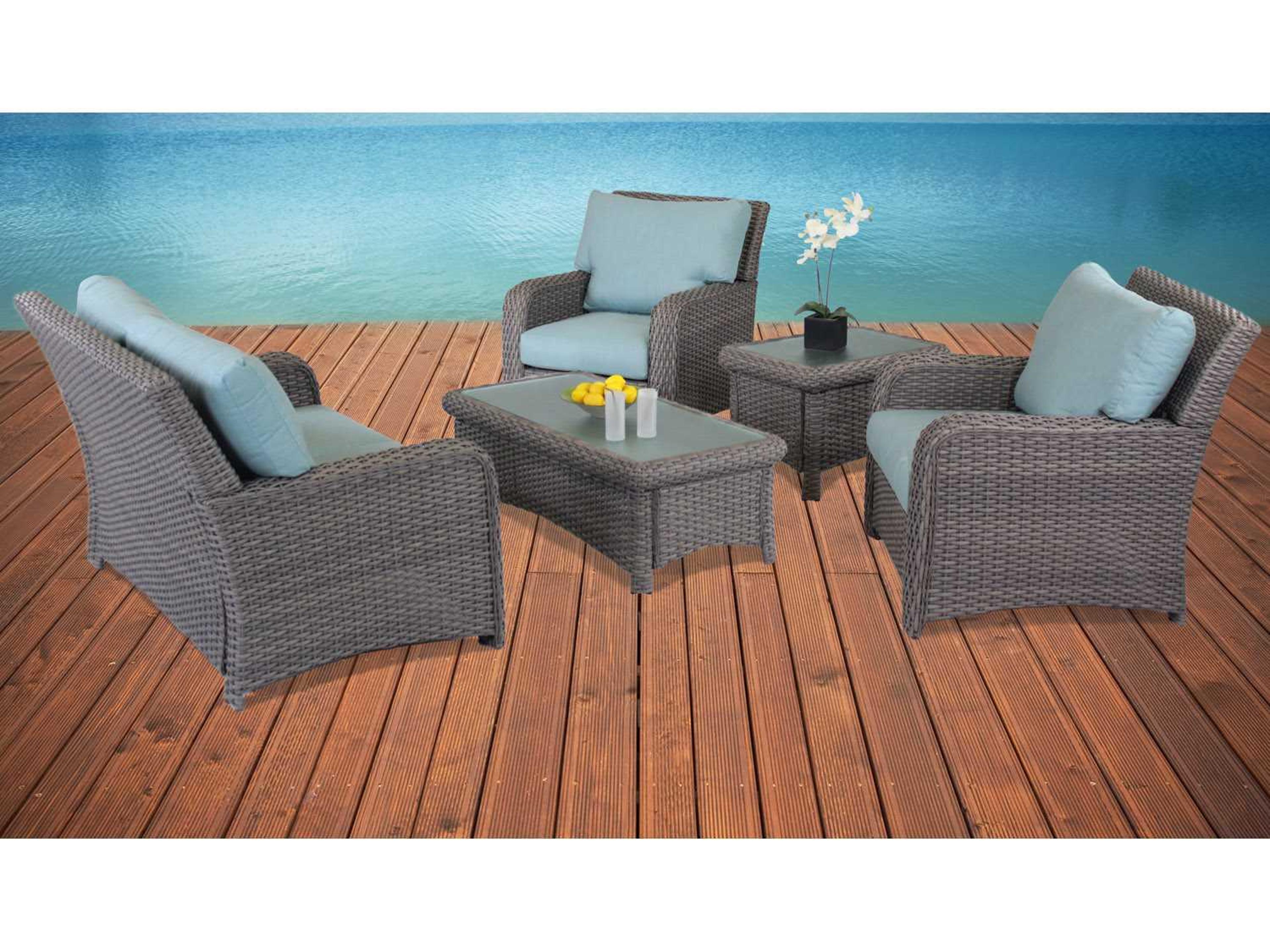 Saint Tropez Wicker Outdoor Patio Lounge Set