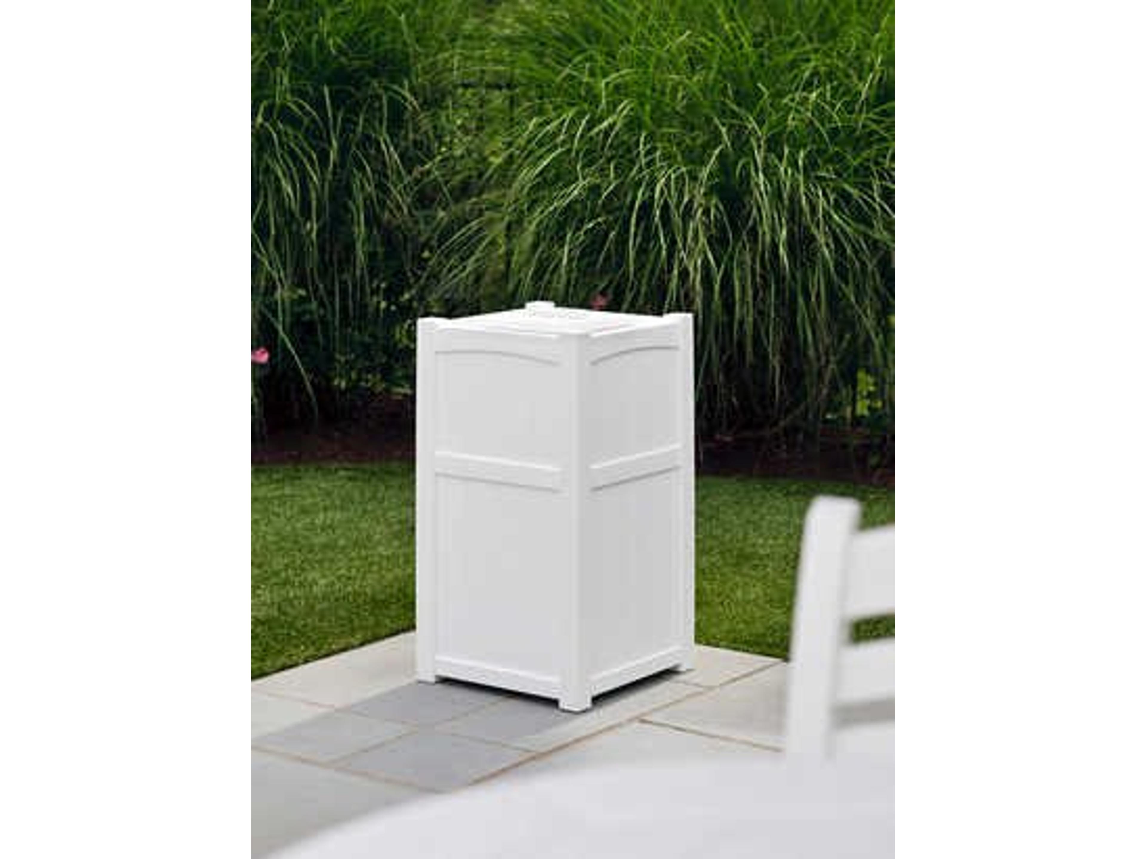 Seaside Casual Wickford Accessory Group Recycled Plastic Trash Receptacle