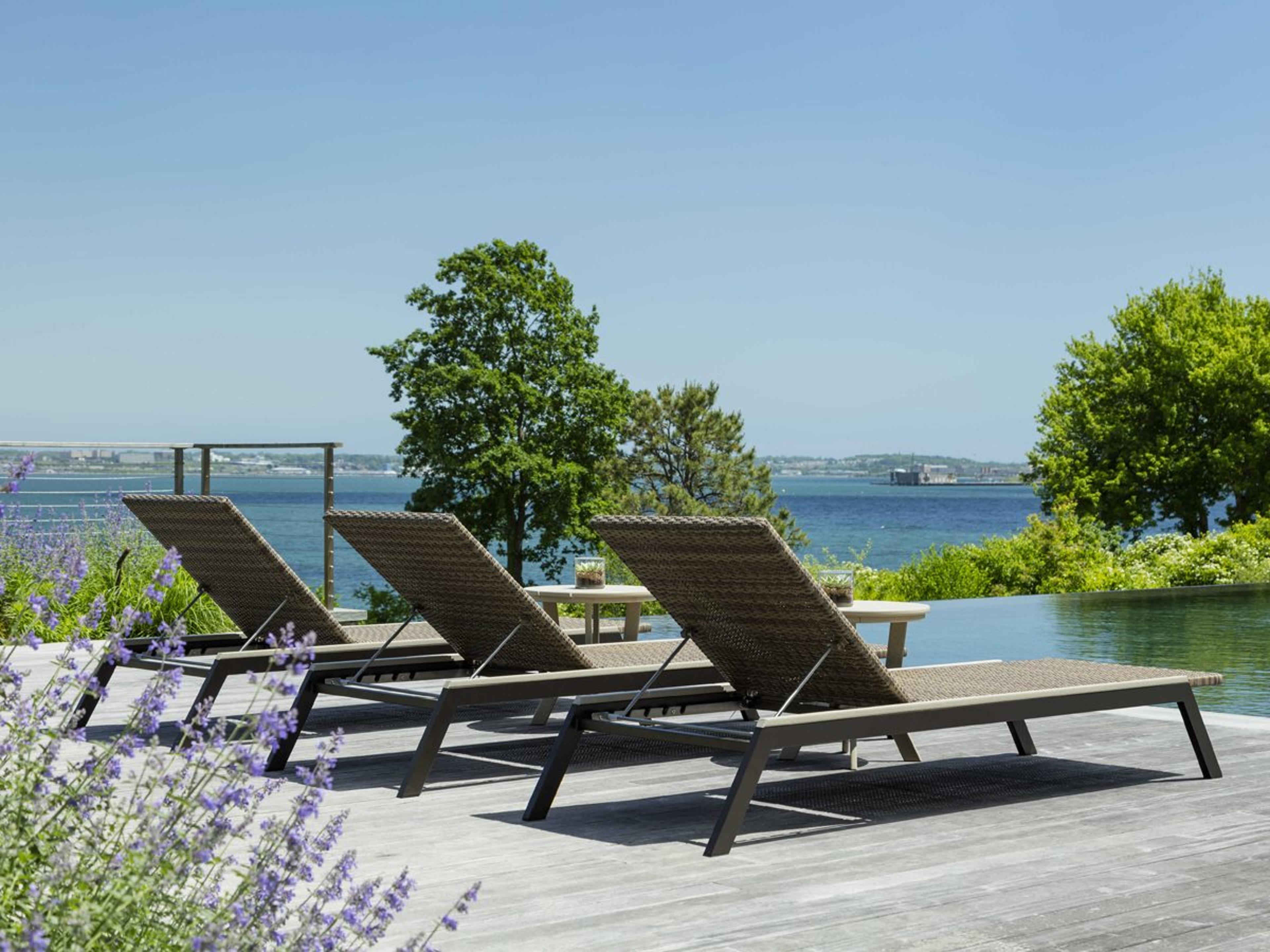 Seaside Casual Mad Aluminum Wicker Patio Lounge Set