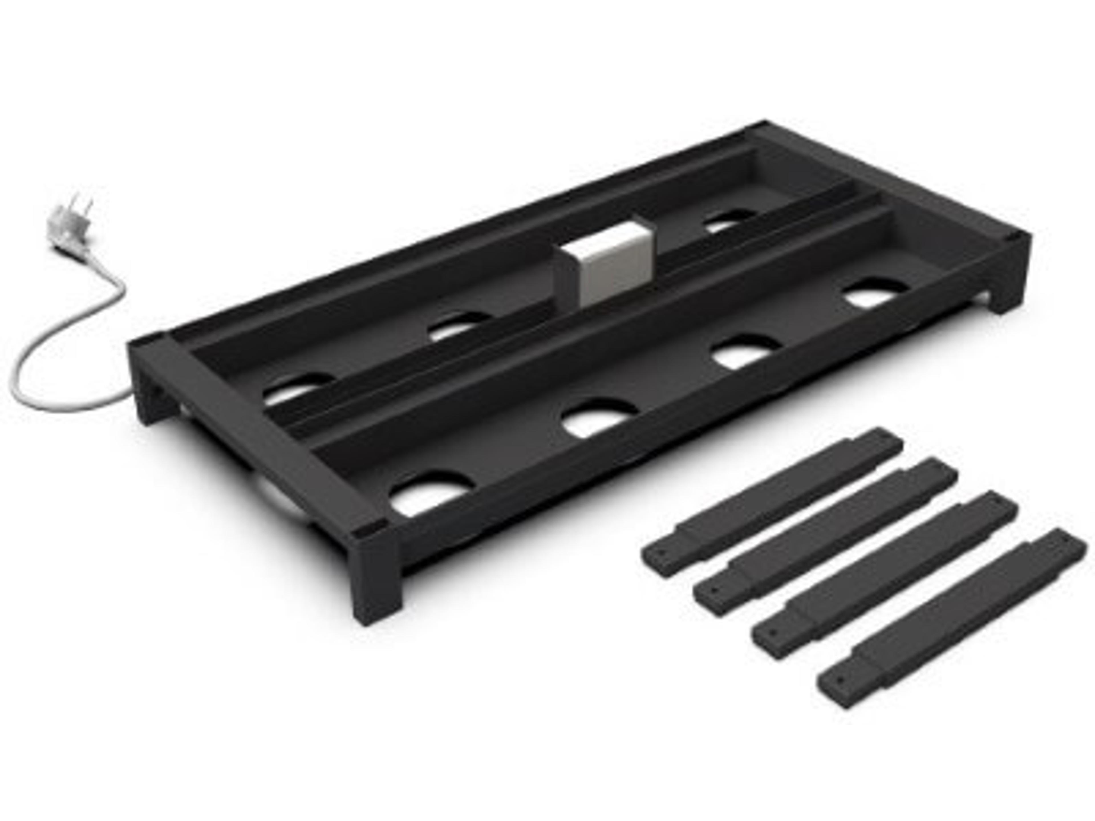 La Lampe Aluminum Solar Charging Tray