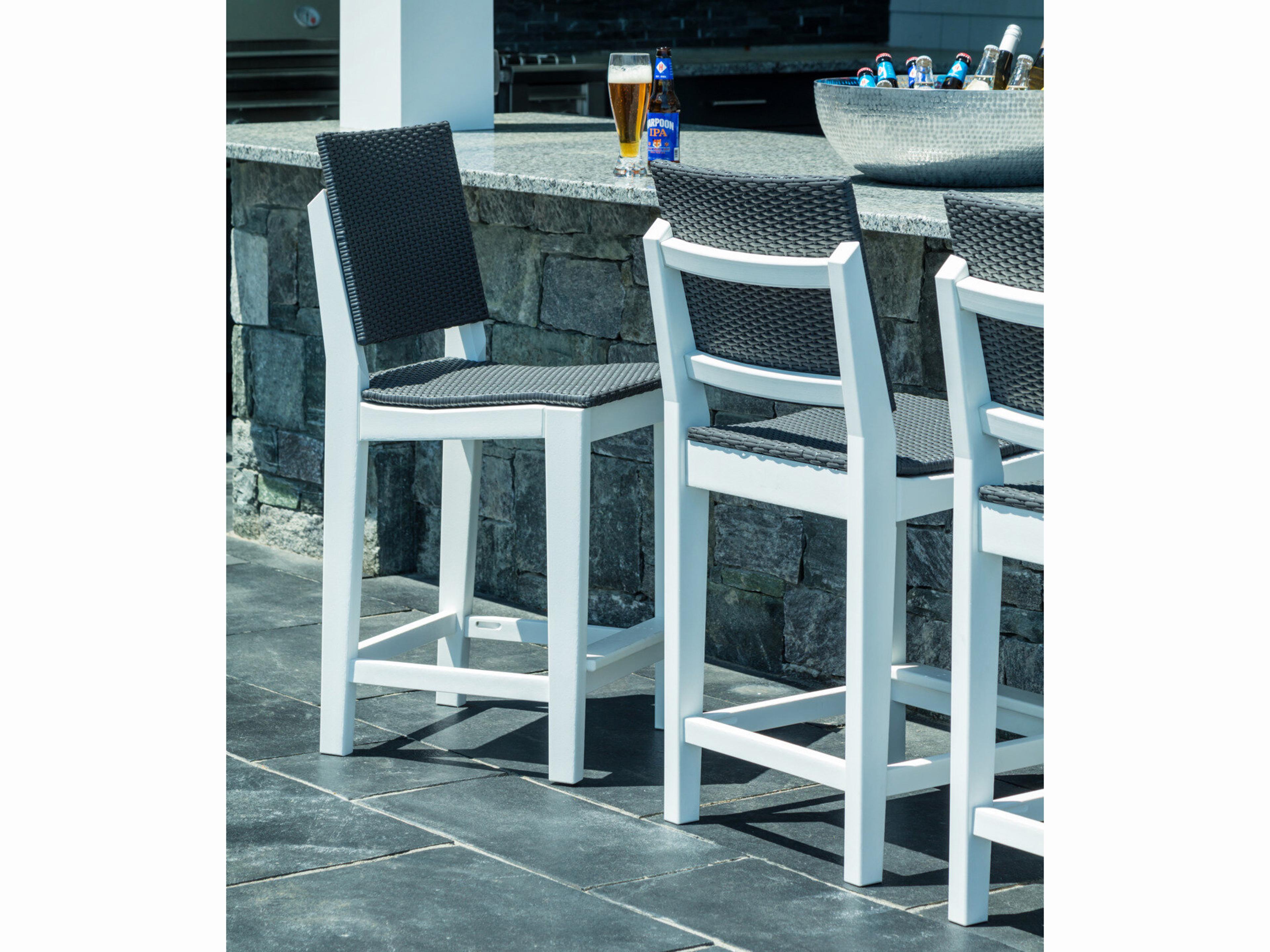 Mad Recycled Plastic Outdoor Dining Set