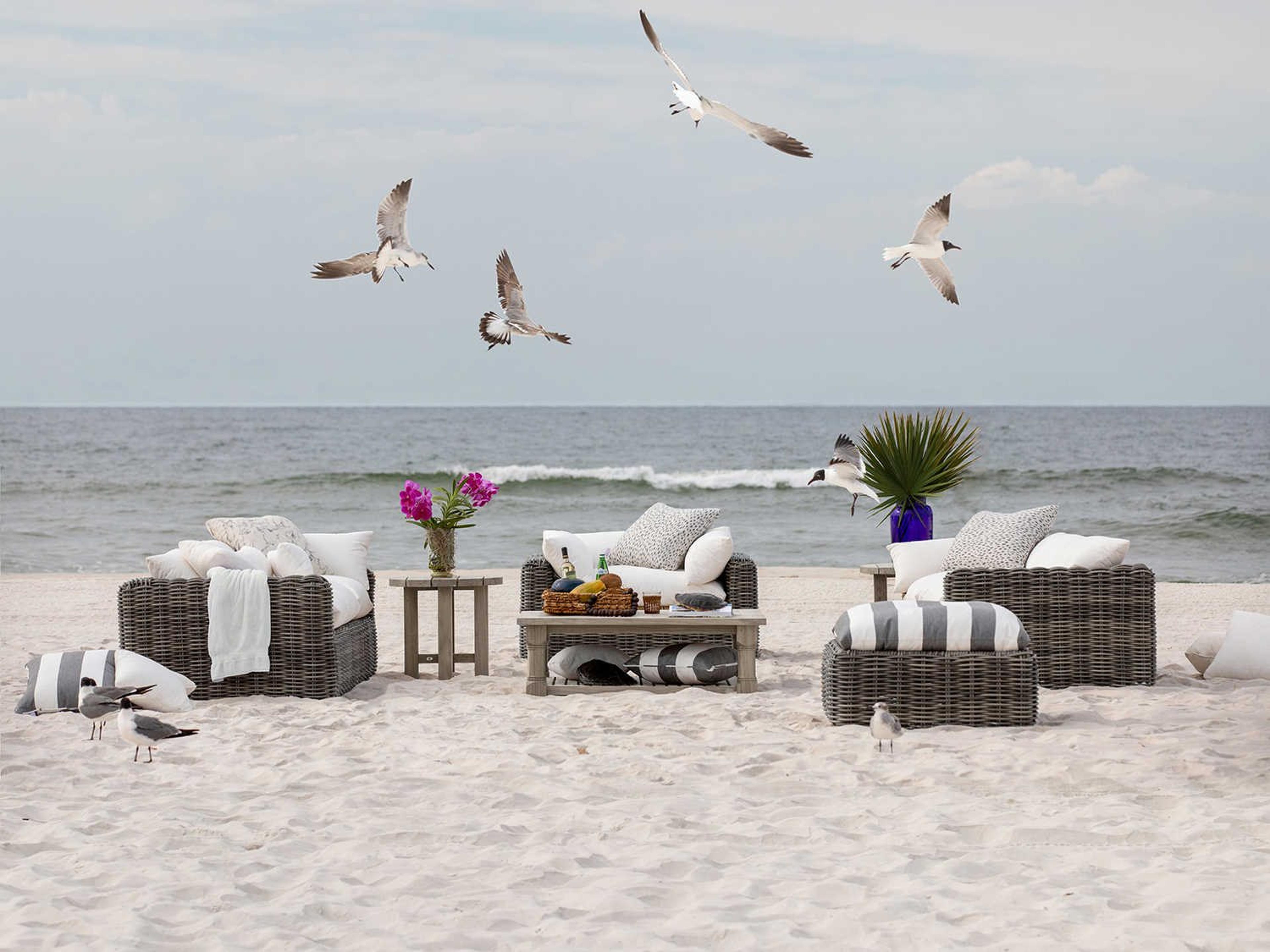 Montecito Wicker Outdoor Patio Lounge Set