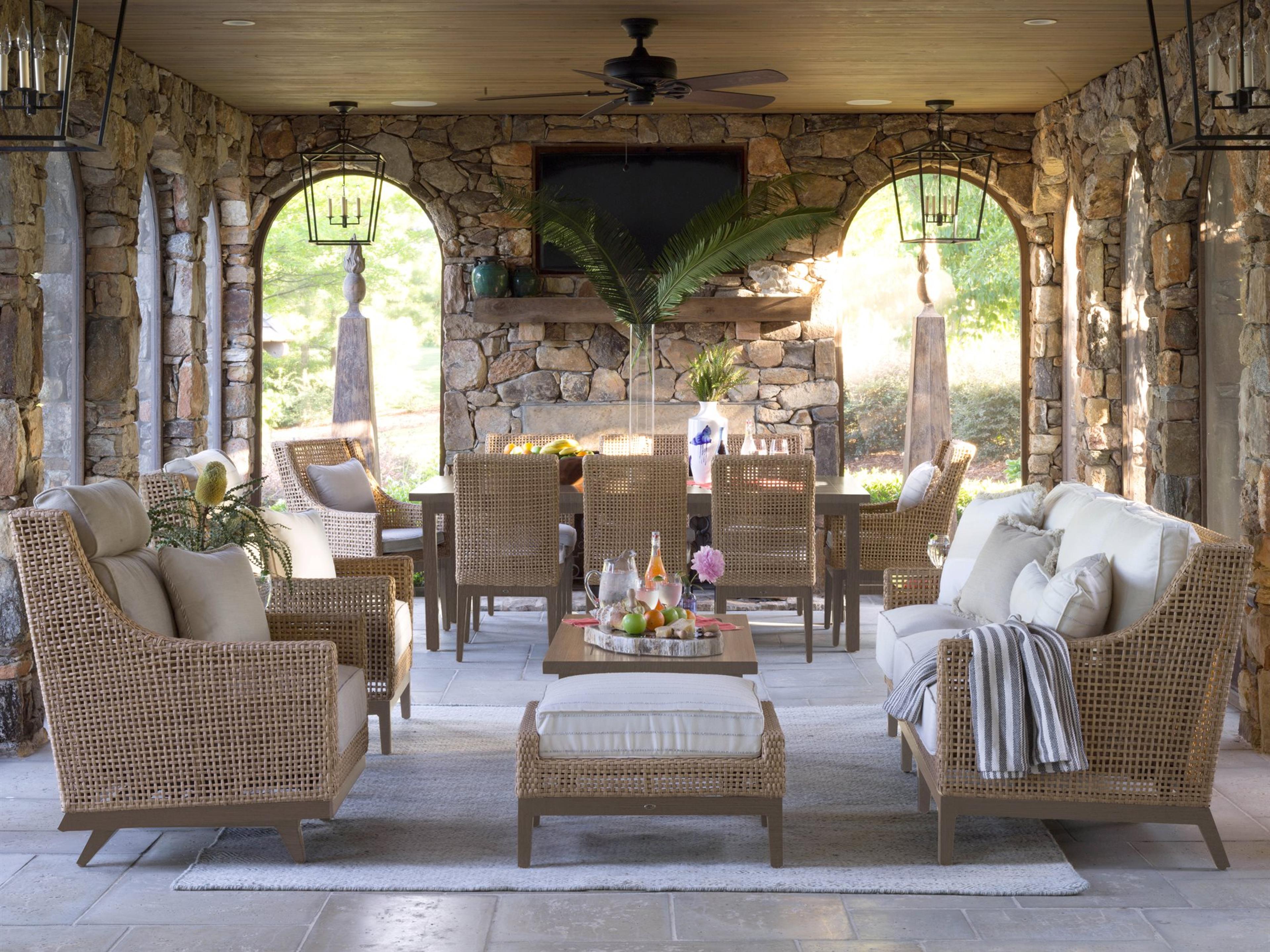 Peninsula Wicker Outdoor Lounge Set