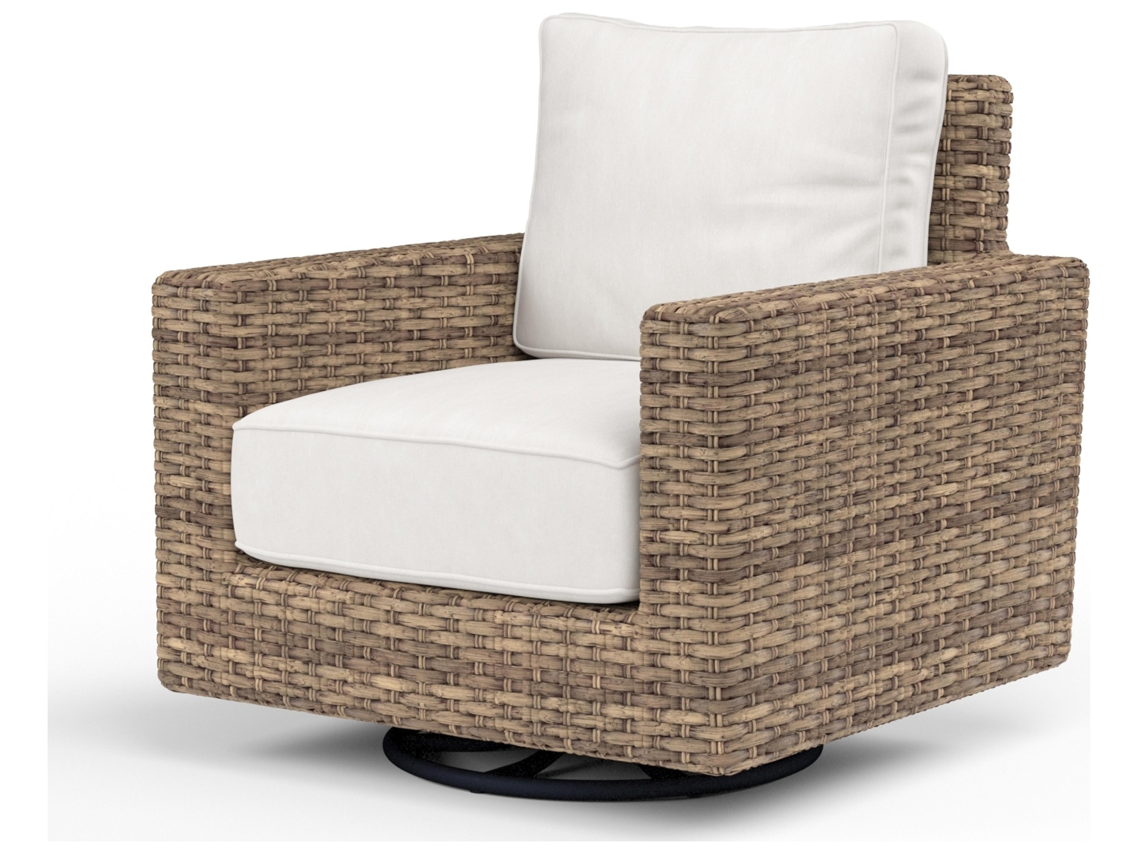 Havana Swivel Rocker Outdoor Lounge Chair