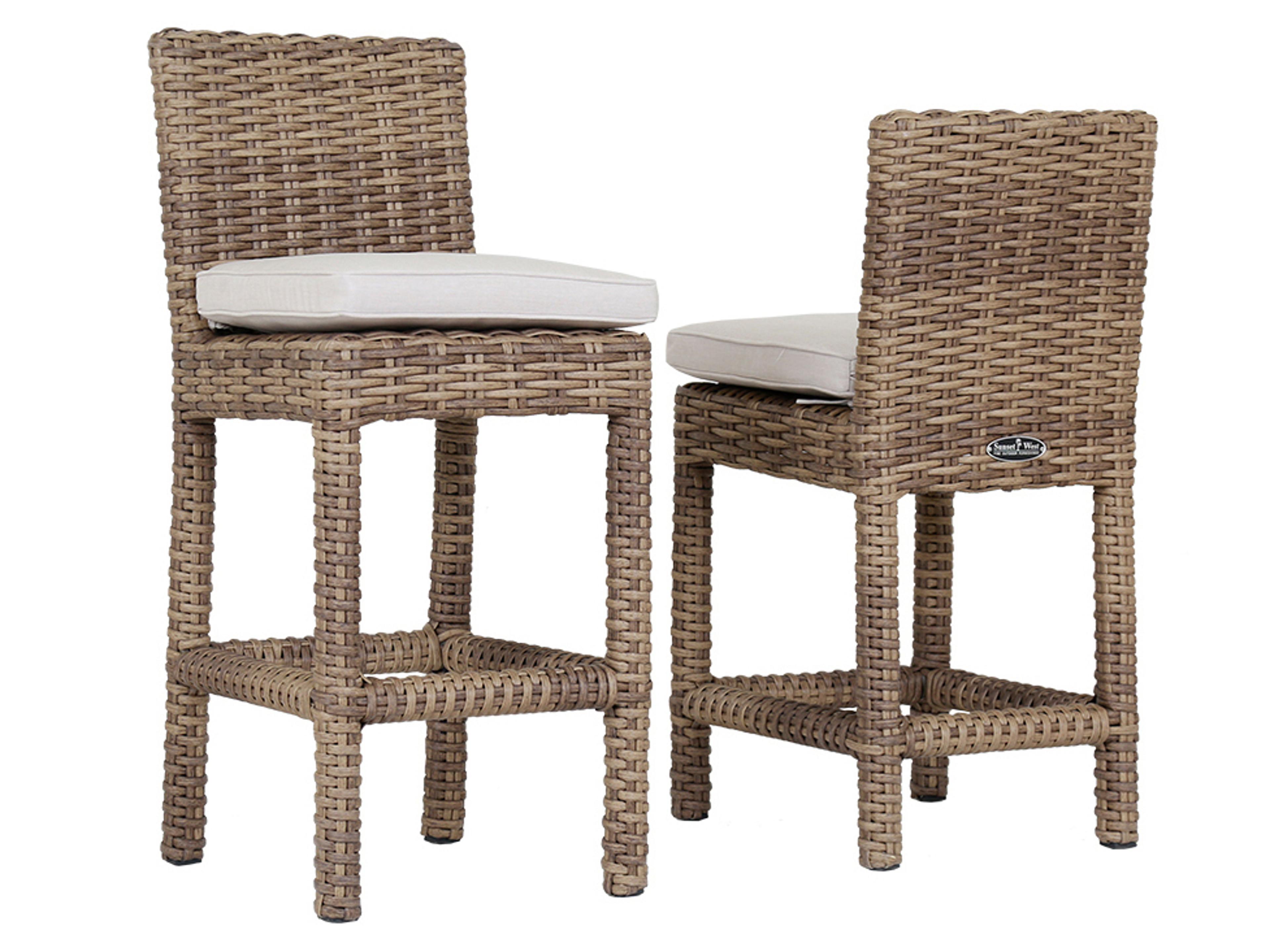 Havana Wicker Patio Counter Stool in Canvas Flax