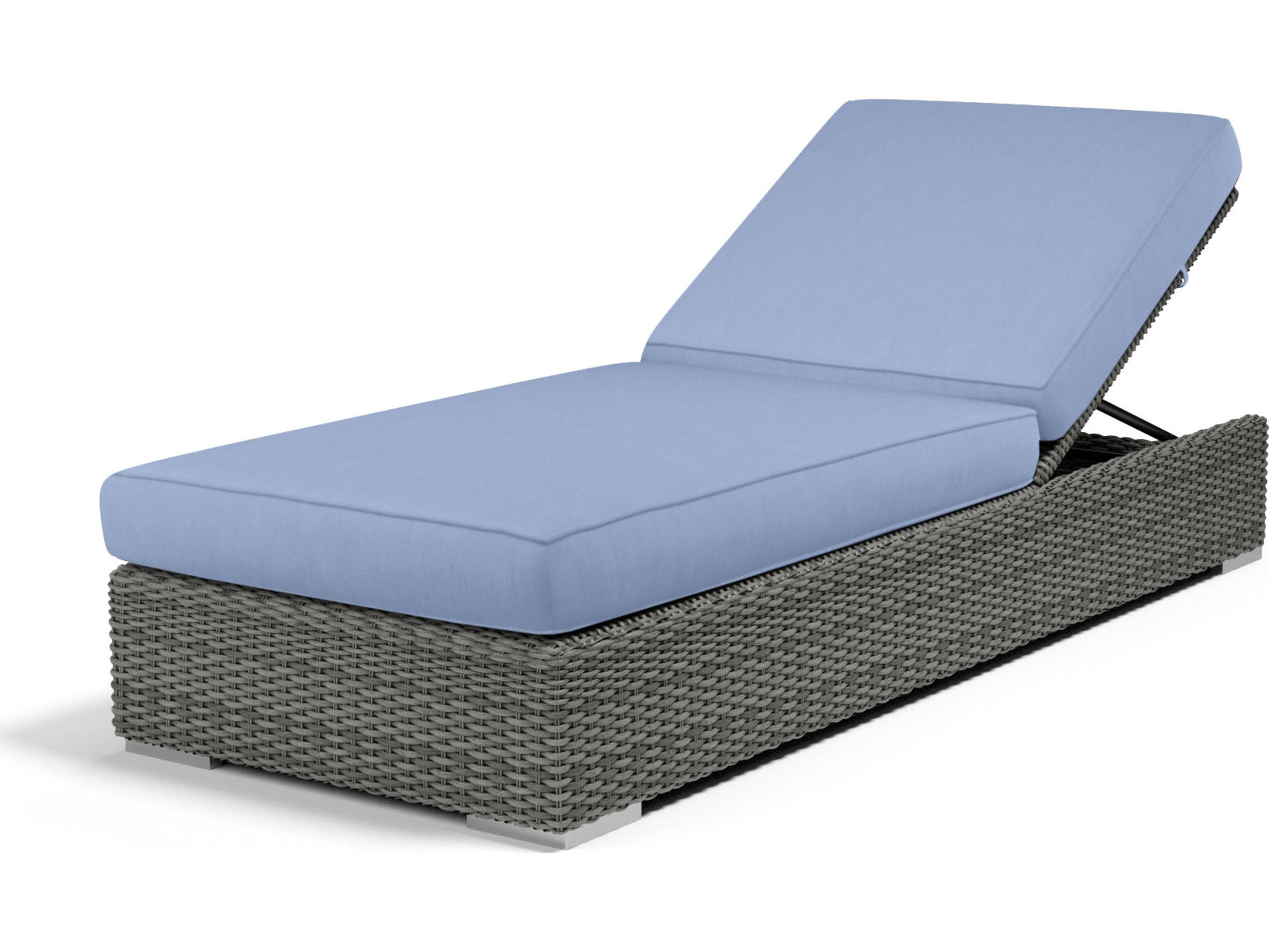 Emerald II Wicker Adjustable Outdoor Patio Chaise Lounge