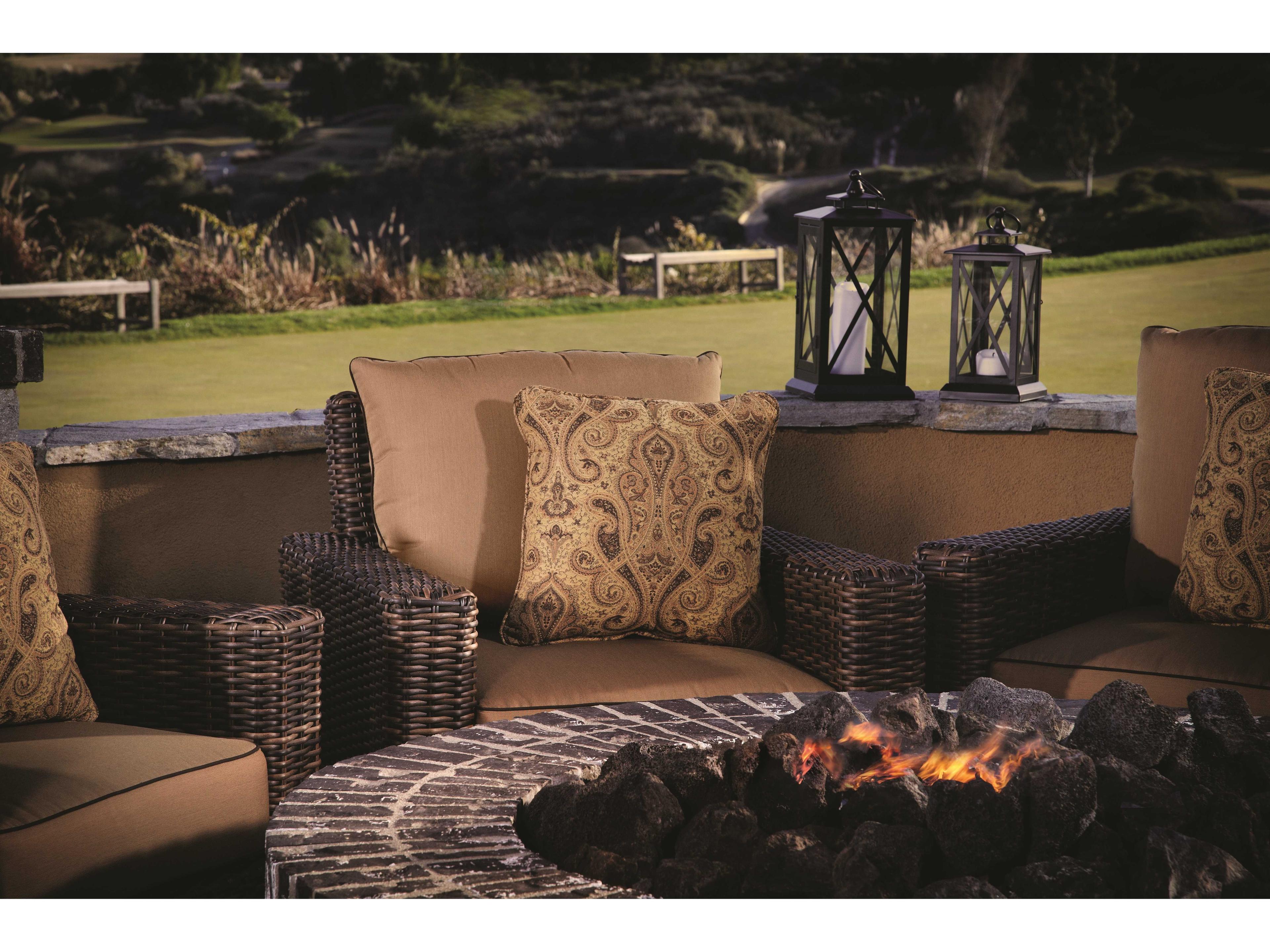 Sunset West Quick Ship Montecito Wicker Cushion Lounge Chair