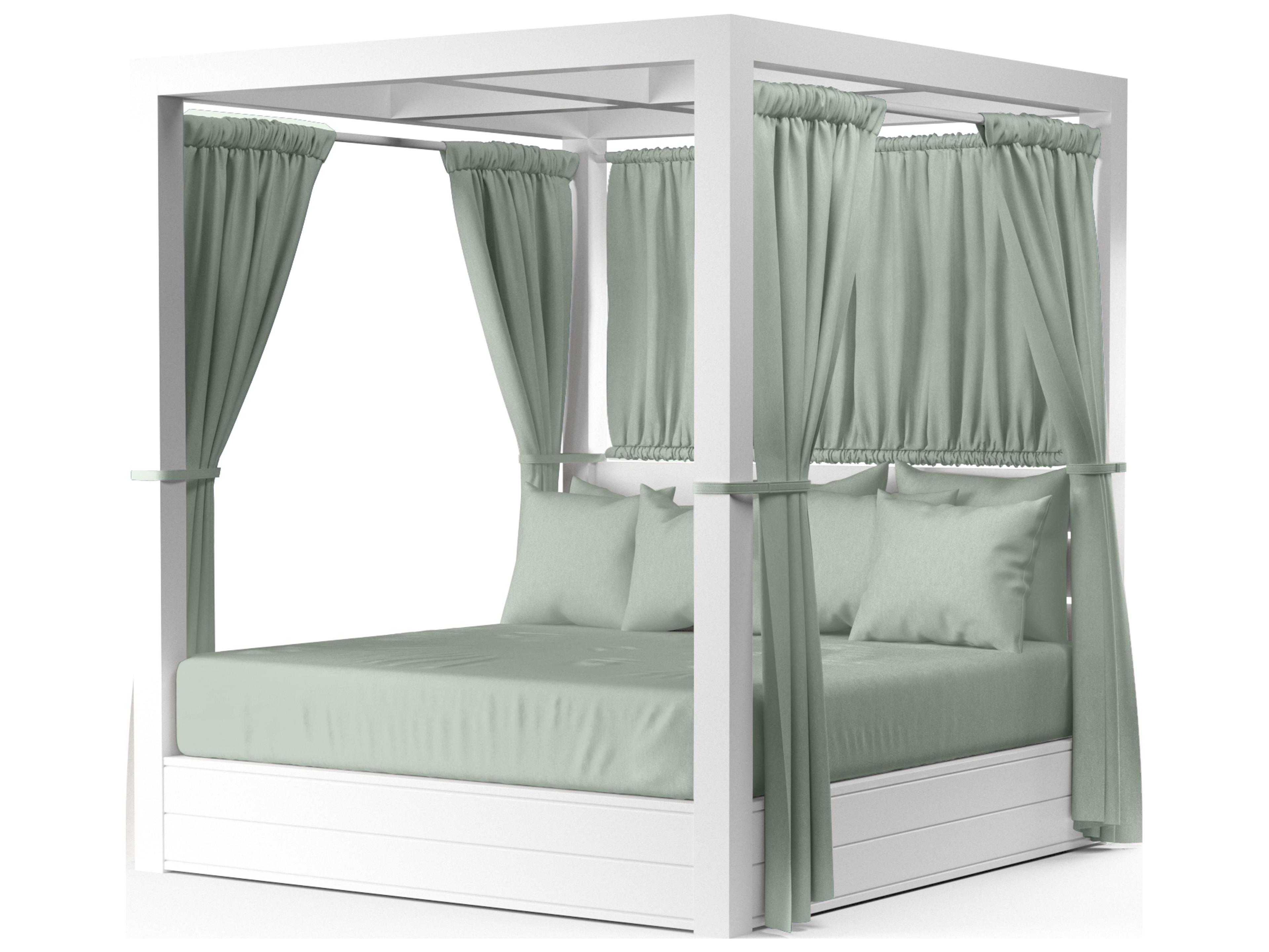 Sunset West Newport - Custom Aluminum Cushion Lounge Bed