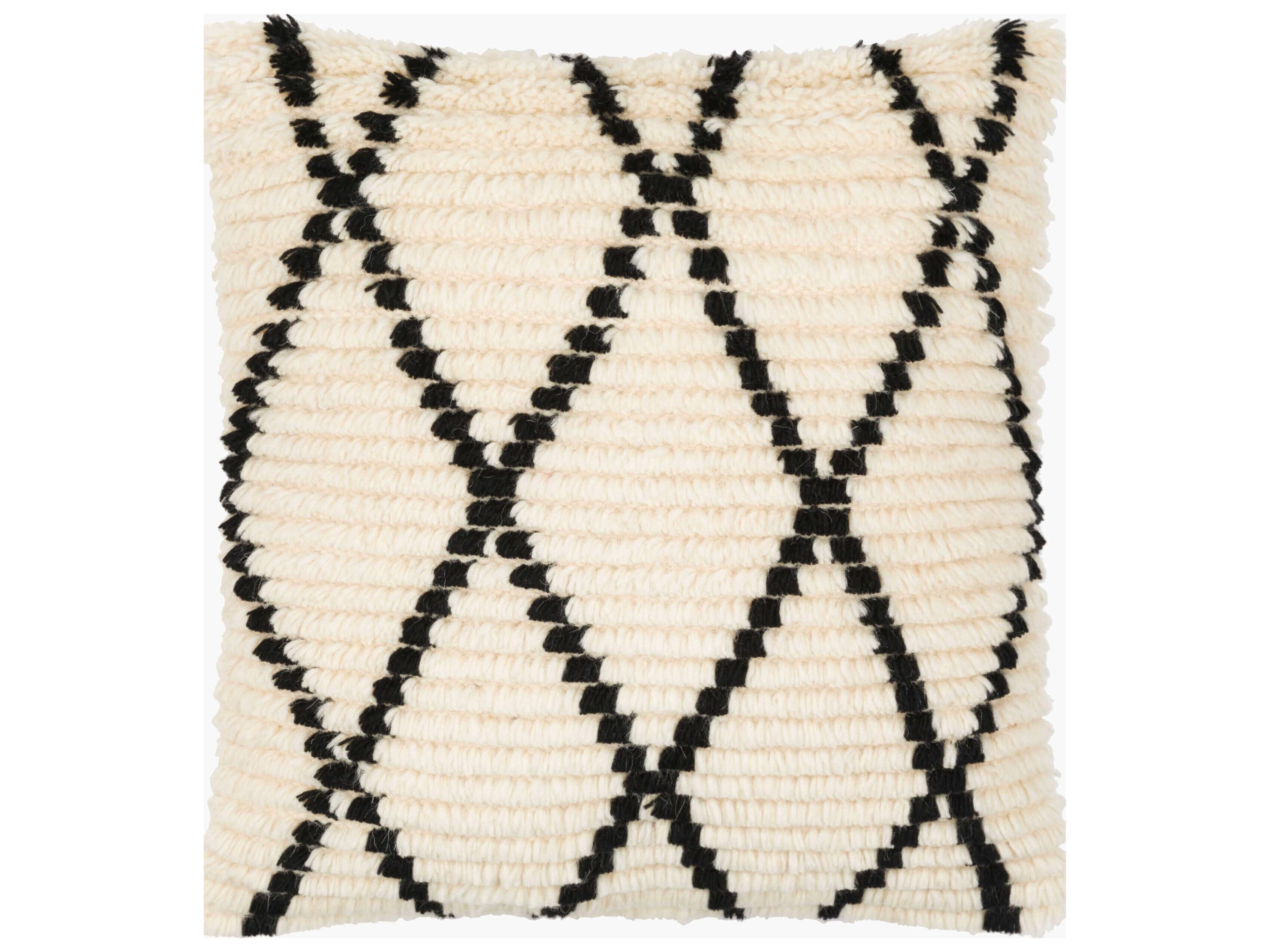 Benisouk Cream / Light Beige / Black Pillow
