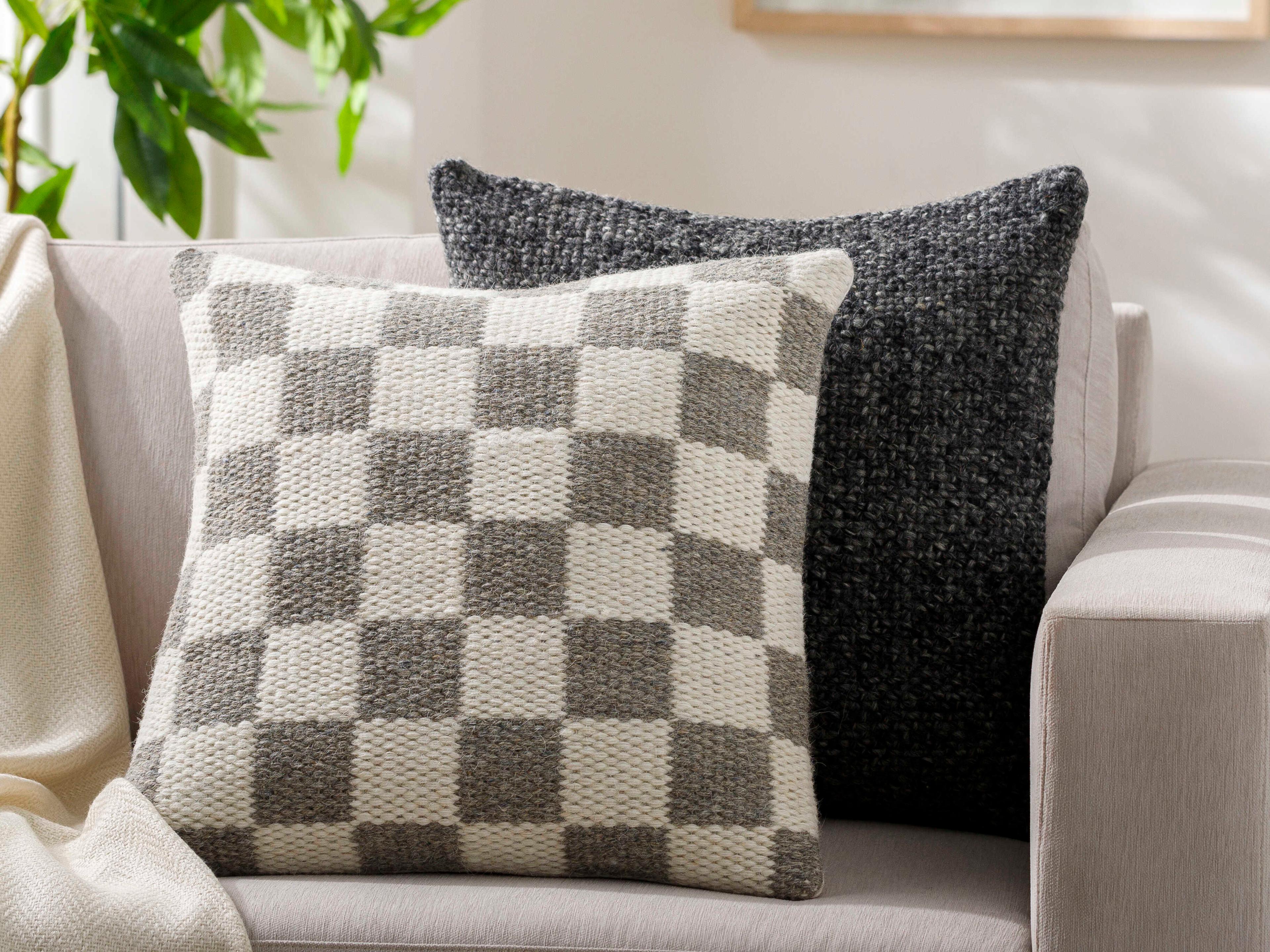 Surya Preethi Ivory Pillow