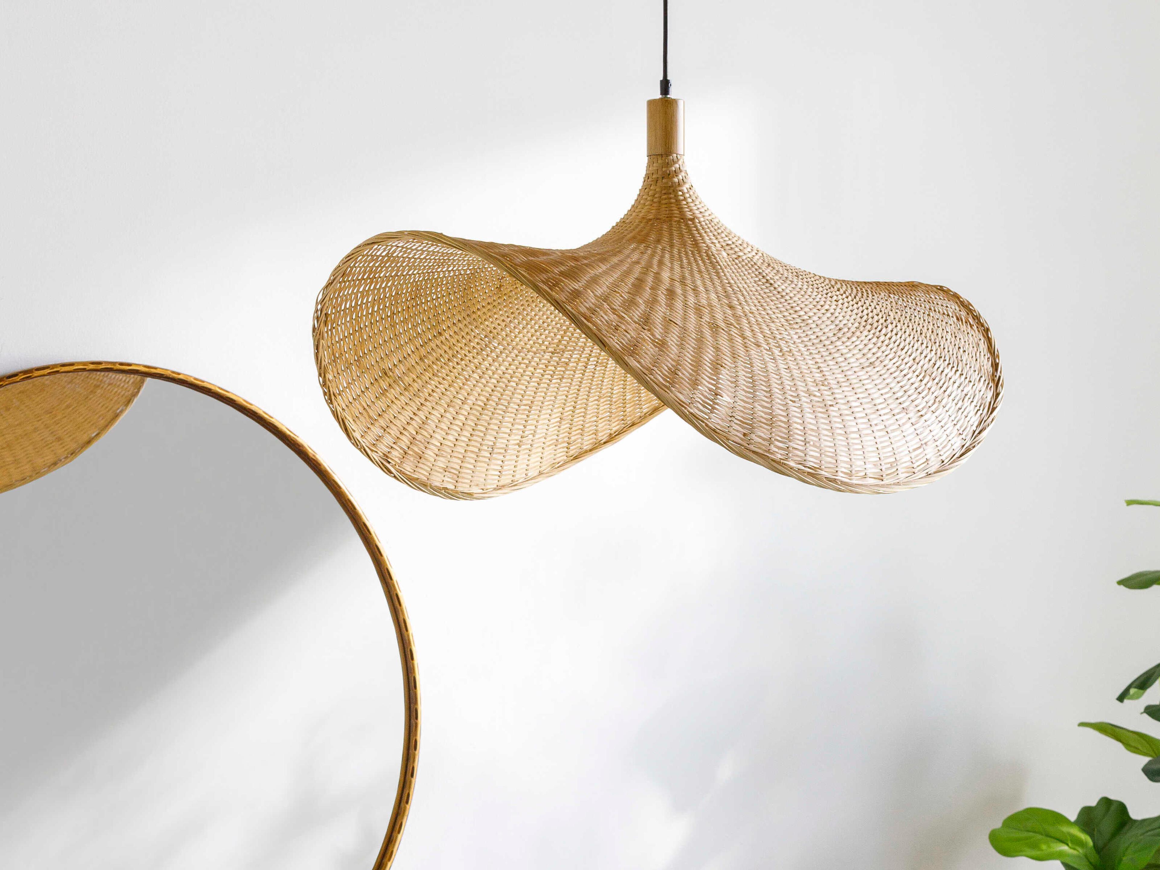 Surya Taiga 1-Light Black Brown Pendant