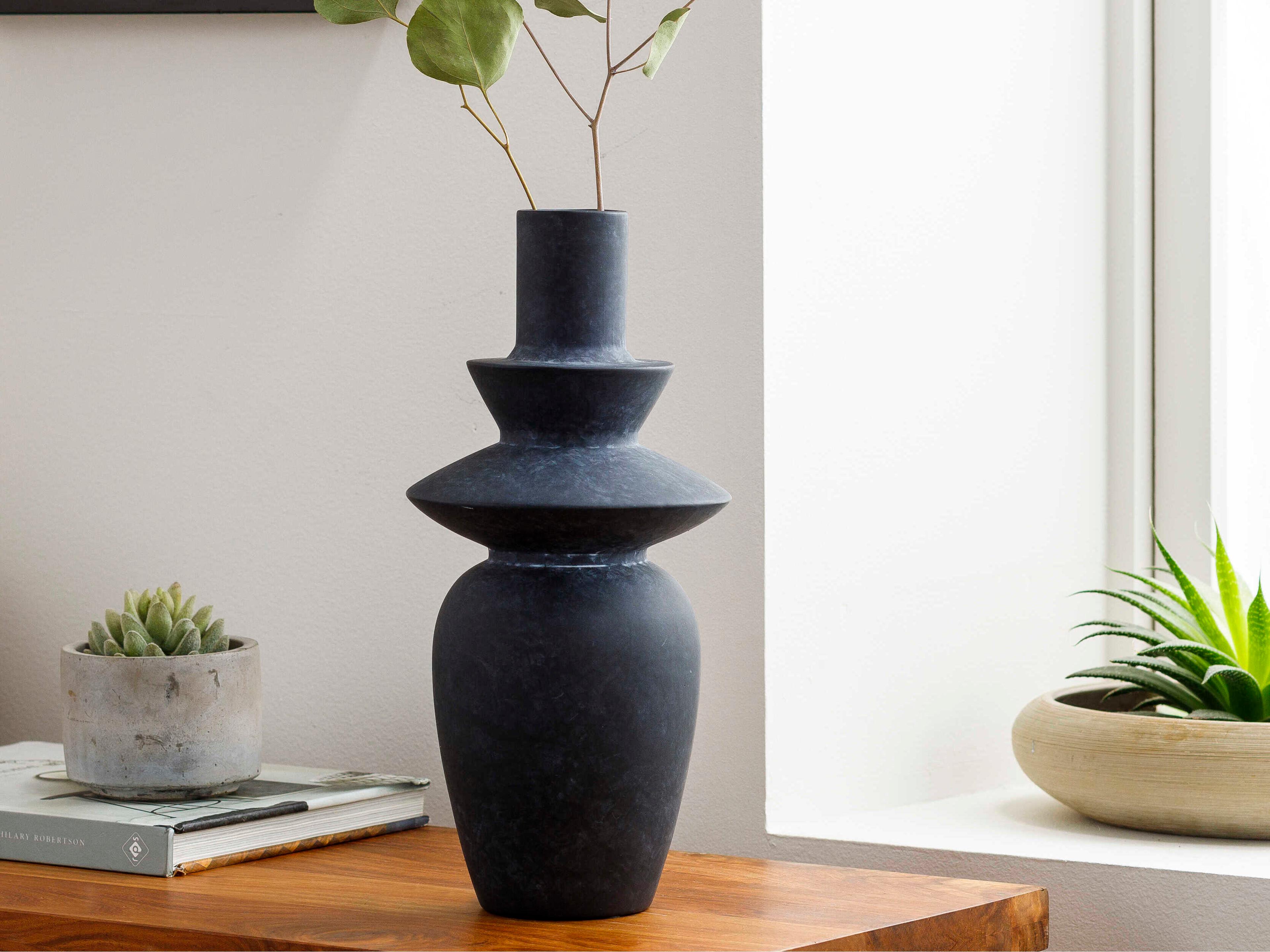 Surya Yagya Black Vase