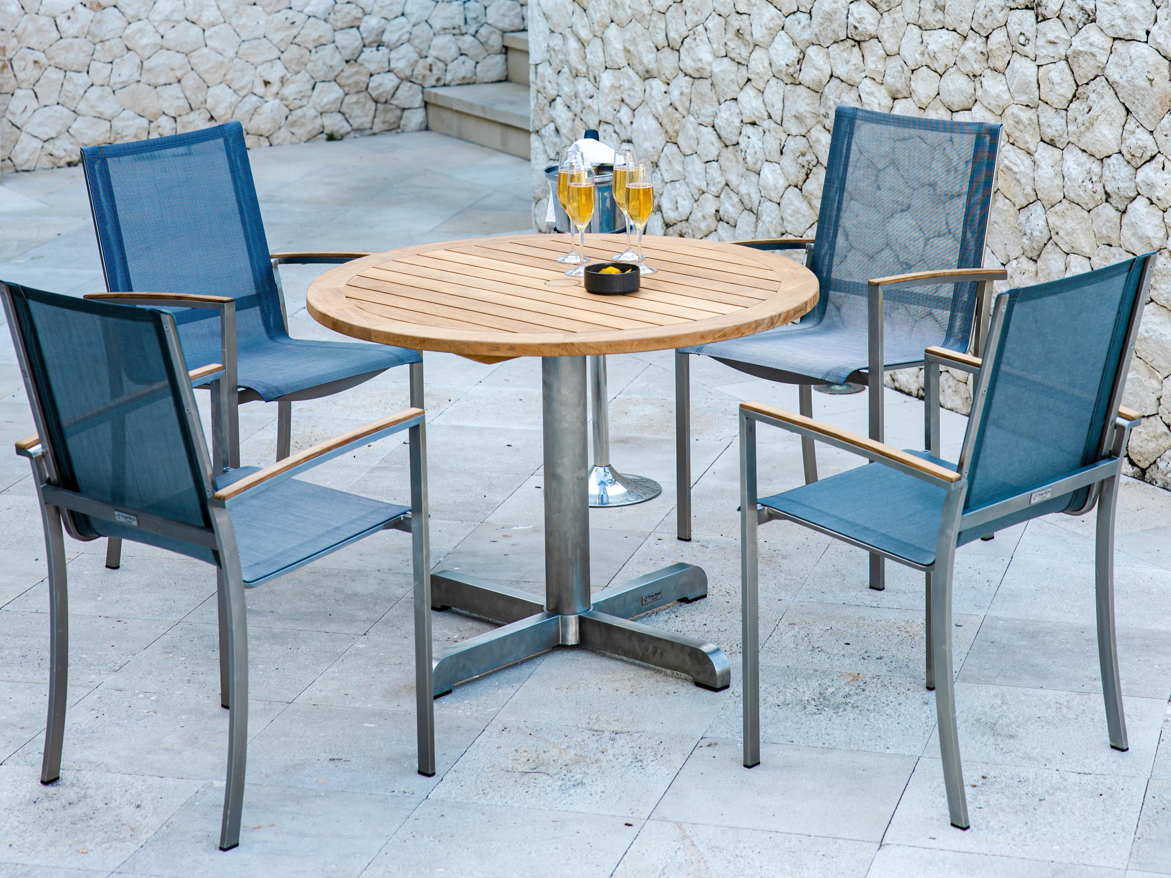 Three Birds Casual Avanti Stainless Steel Round Outdoor Dining Table