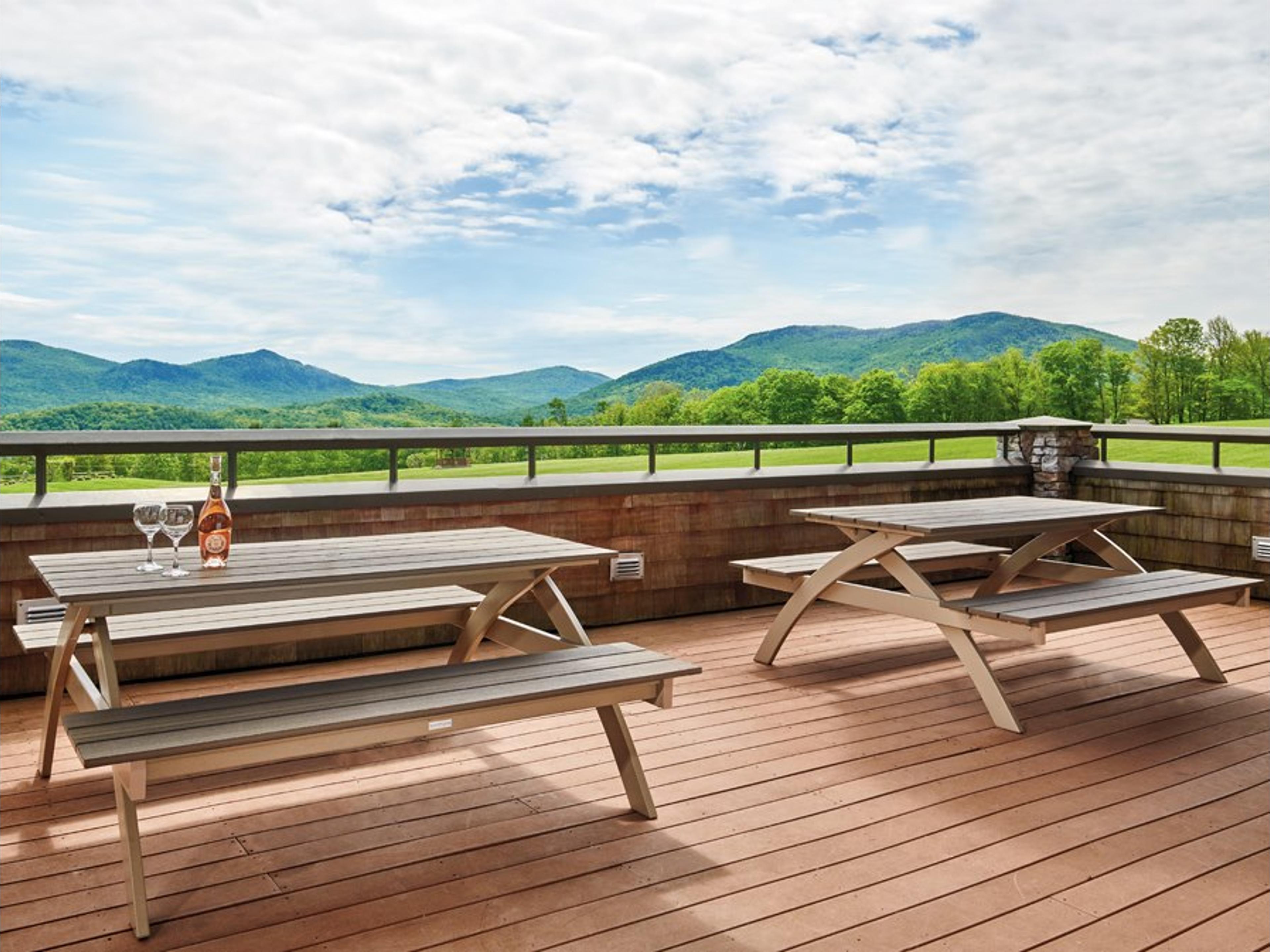 Plymouth Bay Aluminum Dining Set