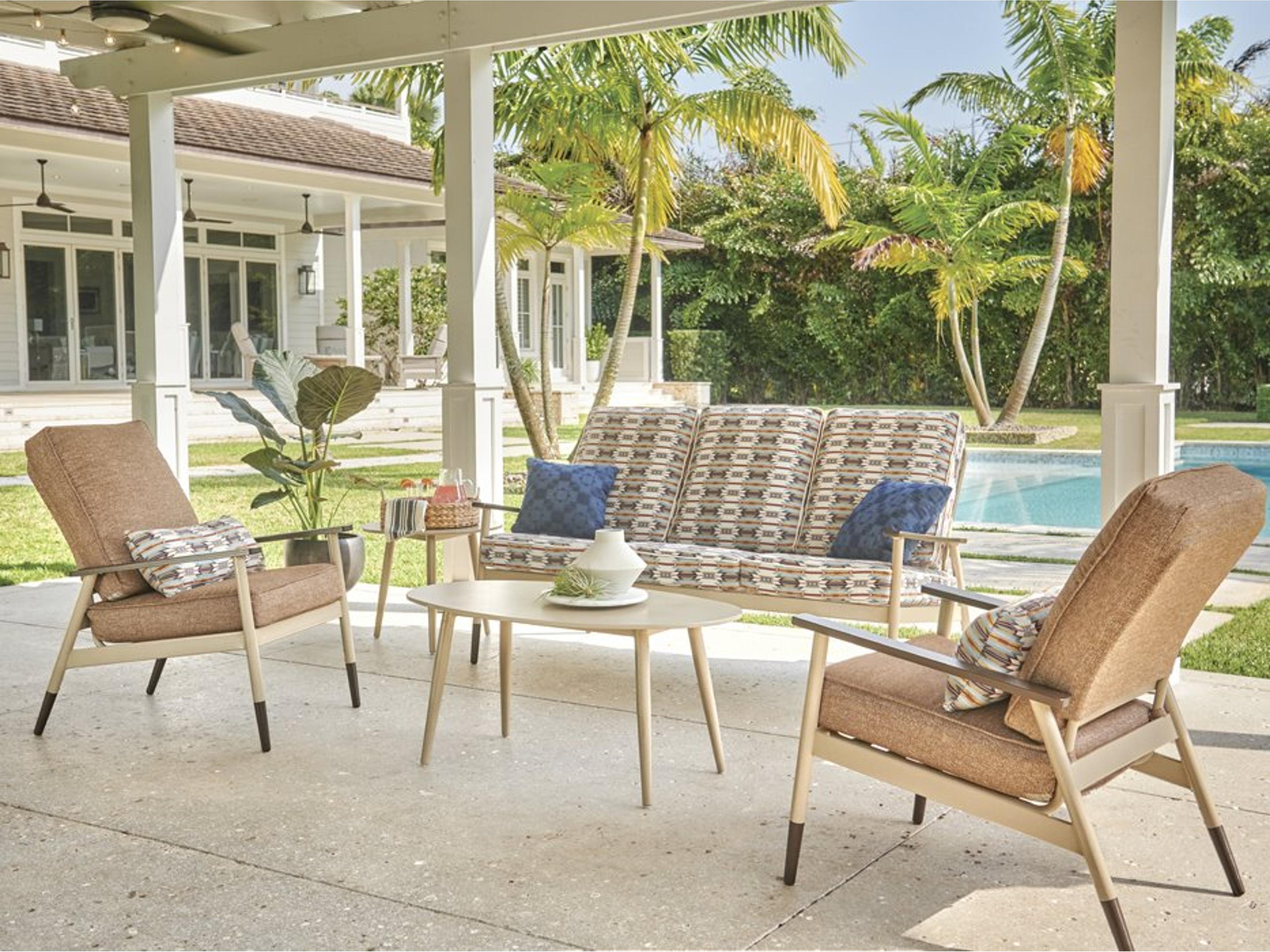 Welles Cushion Aluminum Lounge Set