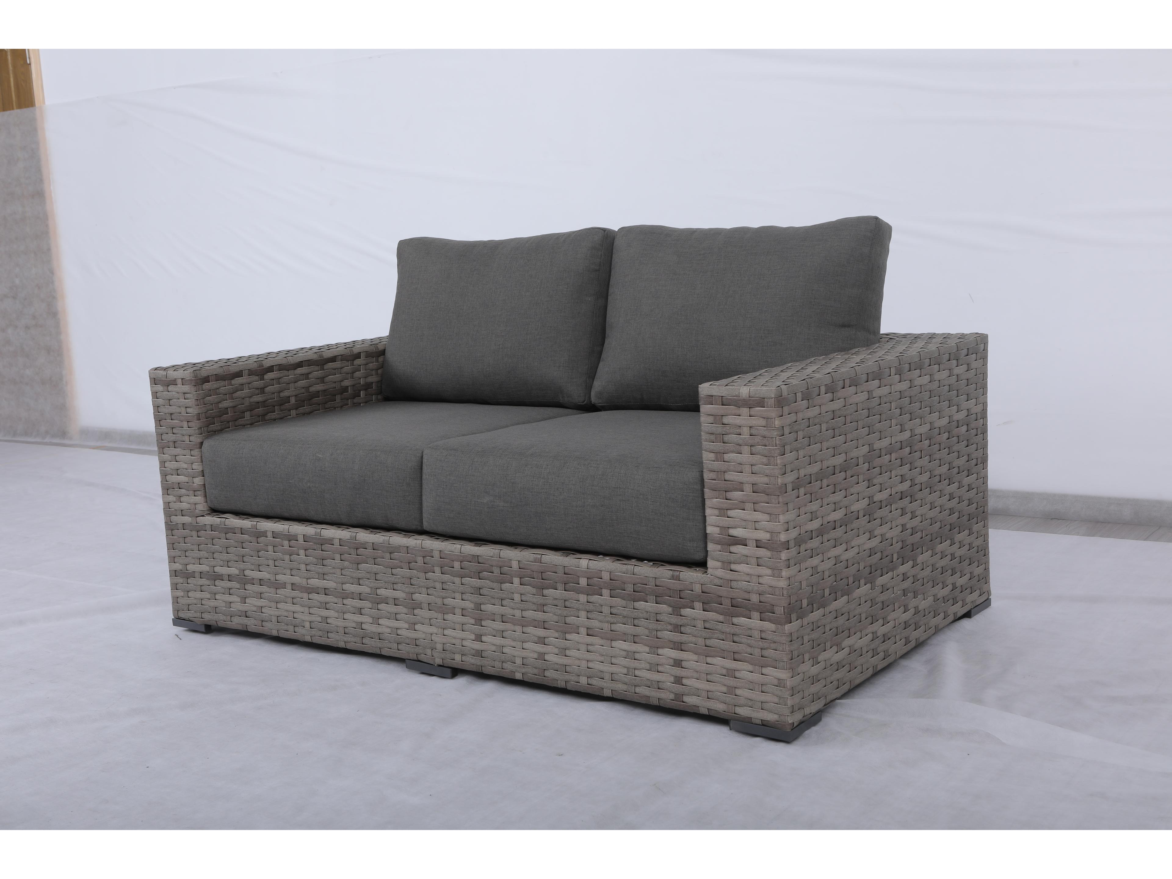 Teva Bali Wicker Outdoor Loveseat